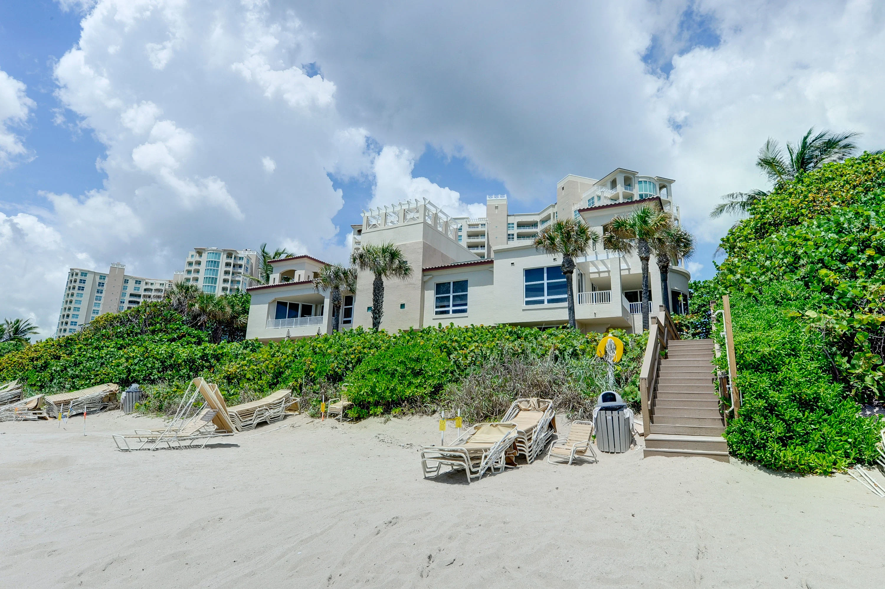 3720 South Ocean Boulevard #1501/1601, Highland Beach, Boca Raton Area, Florida 33487 - Toscana_Beach_Club_2_r4qmz2