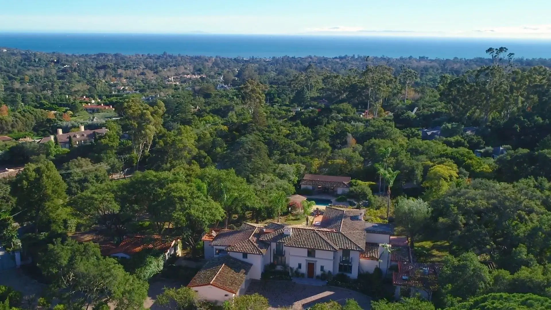 South-facing views, 2.36 impeccable acres, and luxurious California charm come together to create 859 Picacho Lane – a 1930s Chester Carjola Mediterranean oasis like no other. Tucked away in magnificent, star-studded Montecito on one of the most prestigio