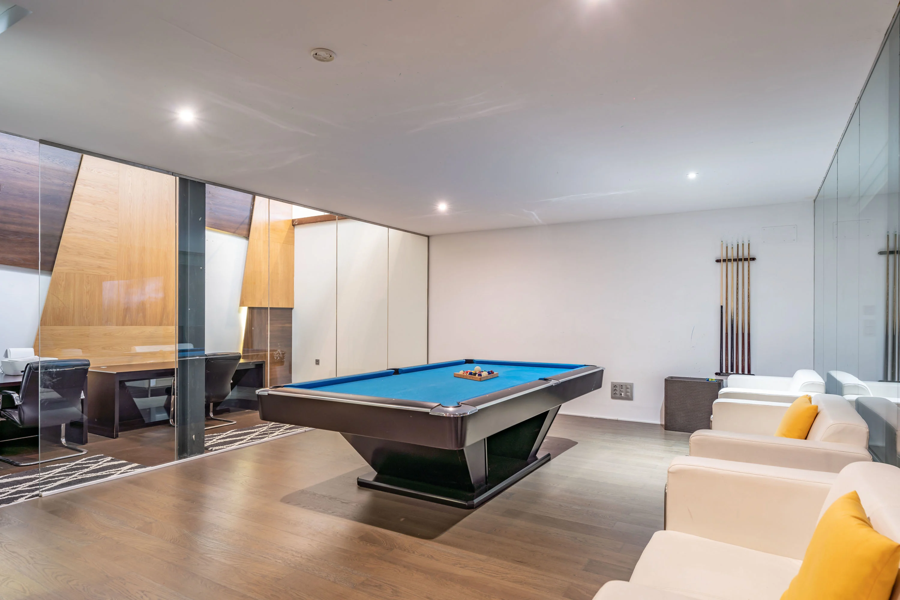 Silverfield Villa, Granada, La Zubia 1, Spain - silverfield-villa-la-zumbia-granada-spain16_ebffir