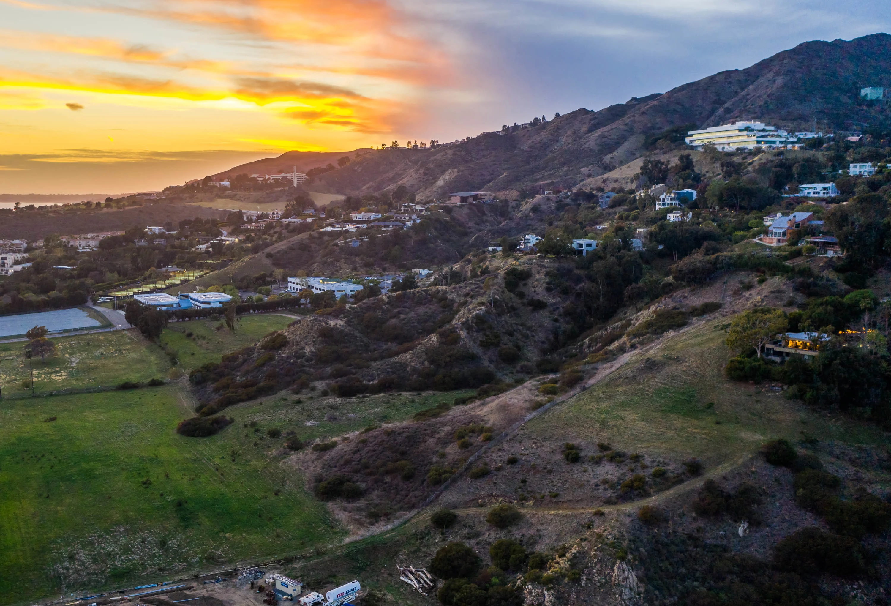 3700 La Paz, Malibu, California 90265 - 3700-la-paz-malibu-california09_ad7qbx