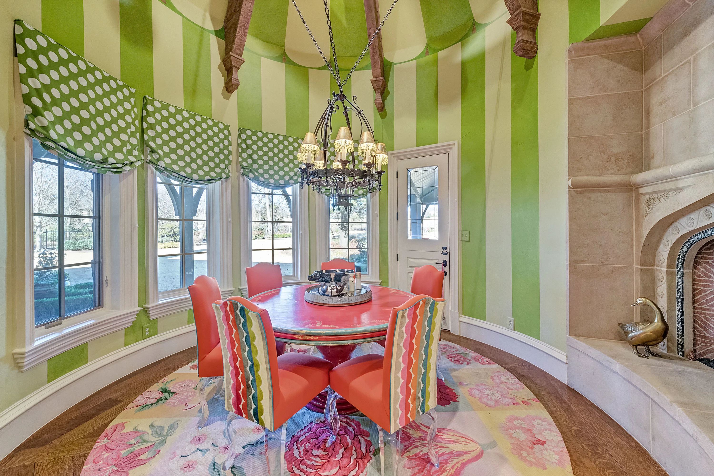2006 Navasota Cove, Dallas/Fort Worth Area, Texas 76262 - 2006-navasota-cove-westlake-texas23_qfgmwc