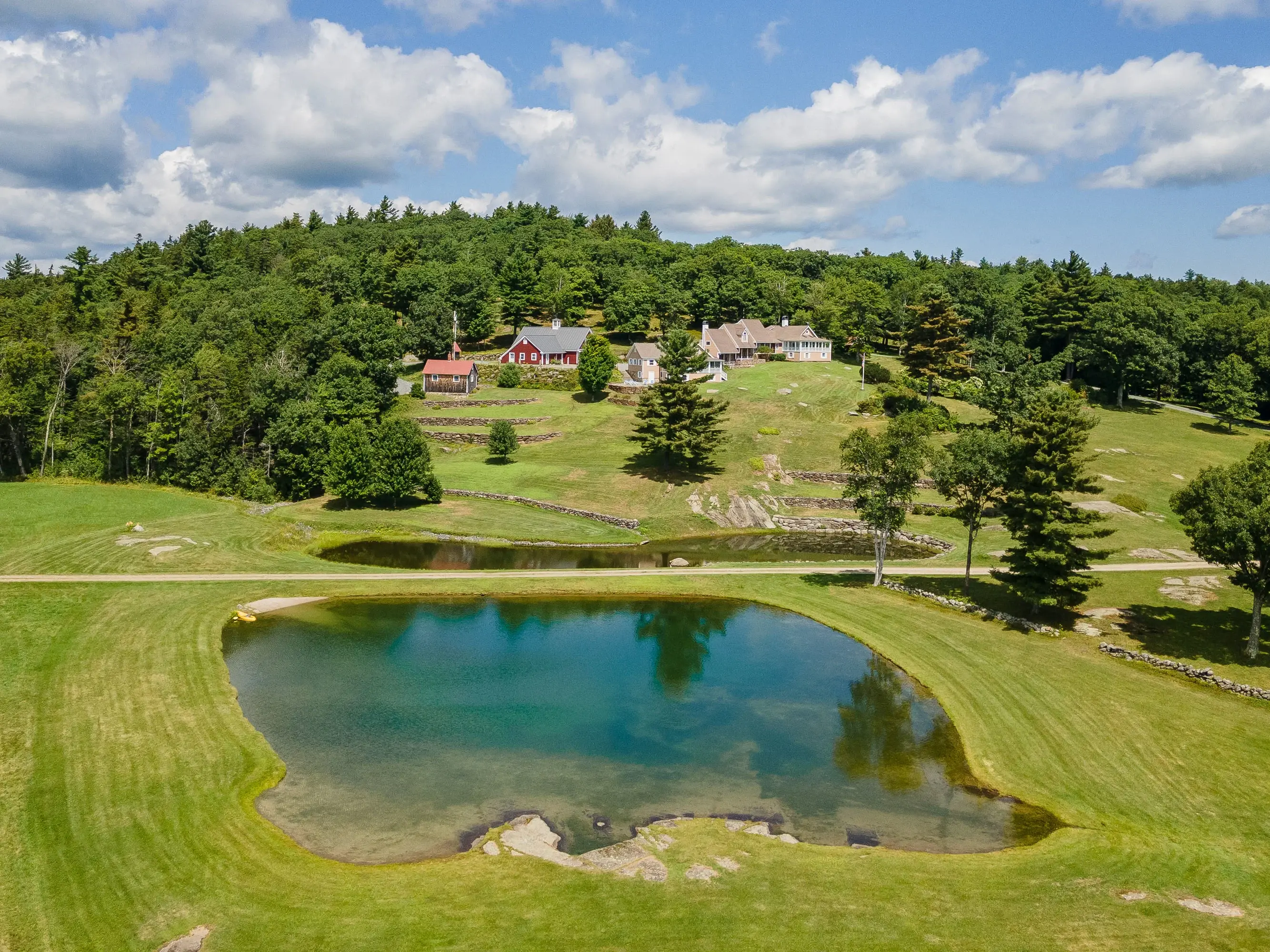 80 Breezy Hill Road, Wilmot, Near Lake Sunapee, New Hampshire 03287 - 80_Breezy_Hill_Road_01_pbtkj7