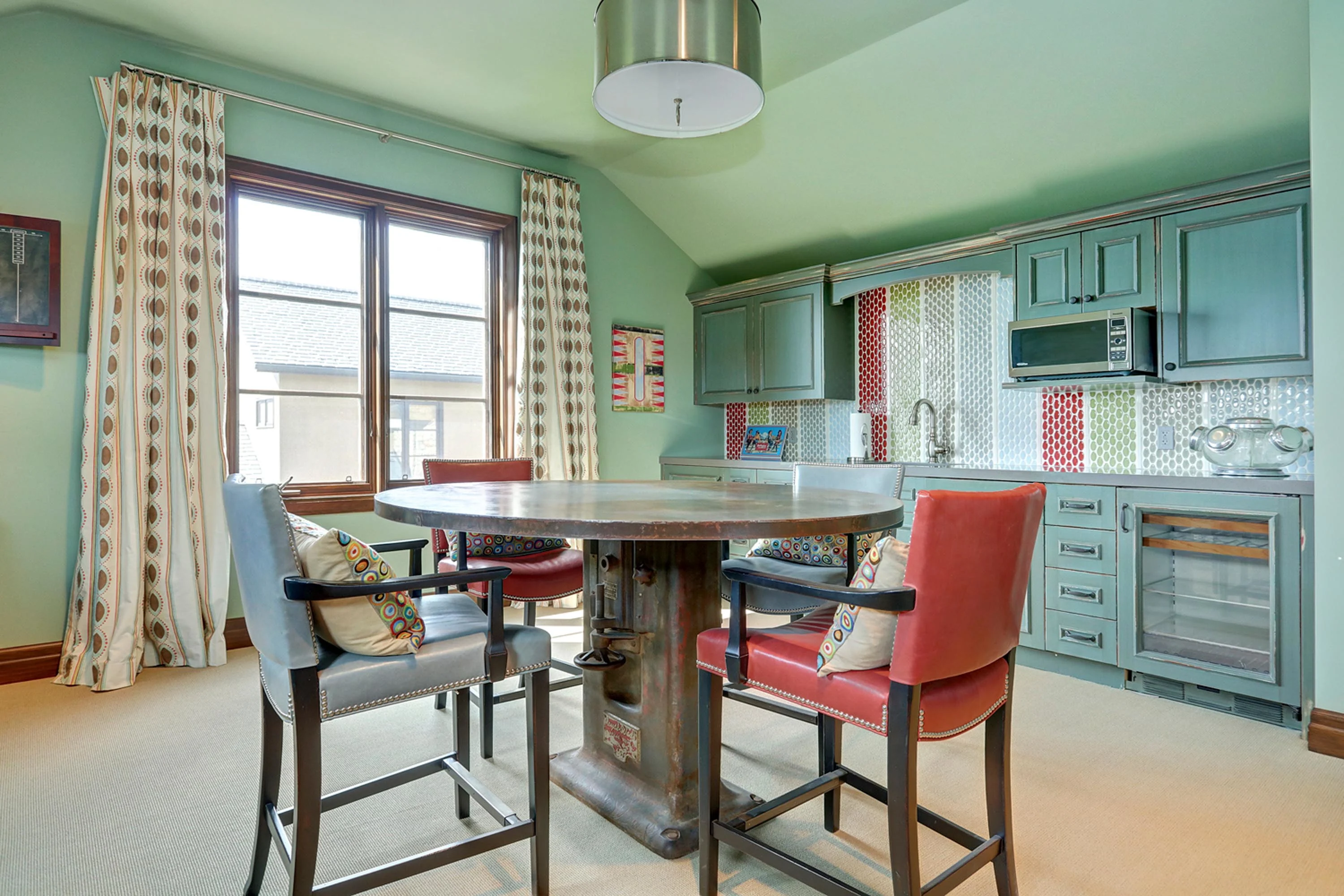 209 Pinnacle Ridge Place SW, Calgary, Alberta, Alberta T3Z 3N8, Canada - 209-pinnacle-ridge-place-rural-rocky-view-county-alberta-canada38_tlrcwk