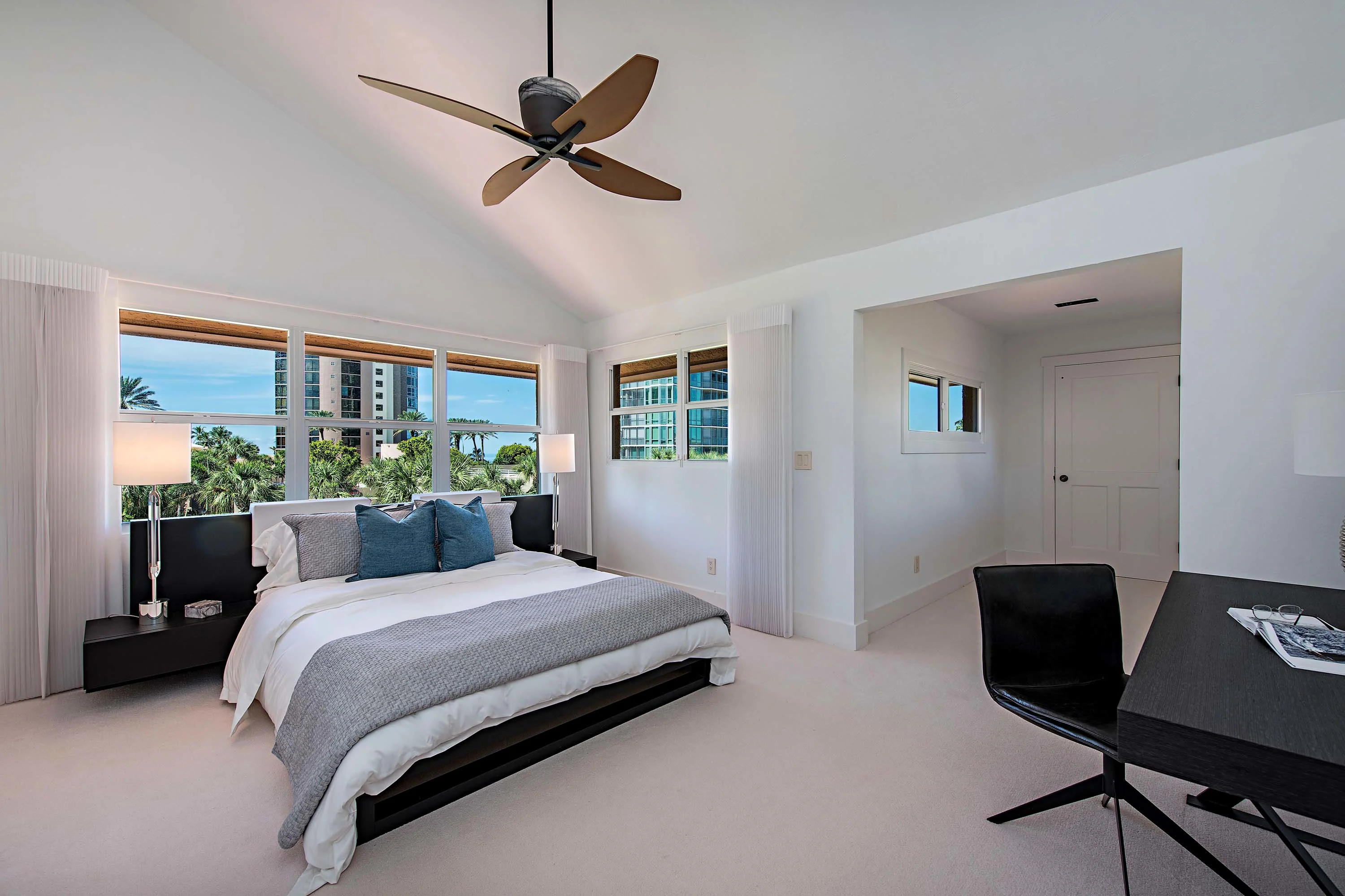 4727 Villa Mare Lane, Naples, Florida 34103 - 4727_villa_mare_lane_naples_florida_11_xig28w