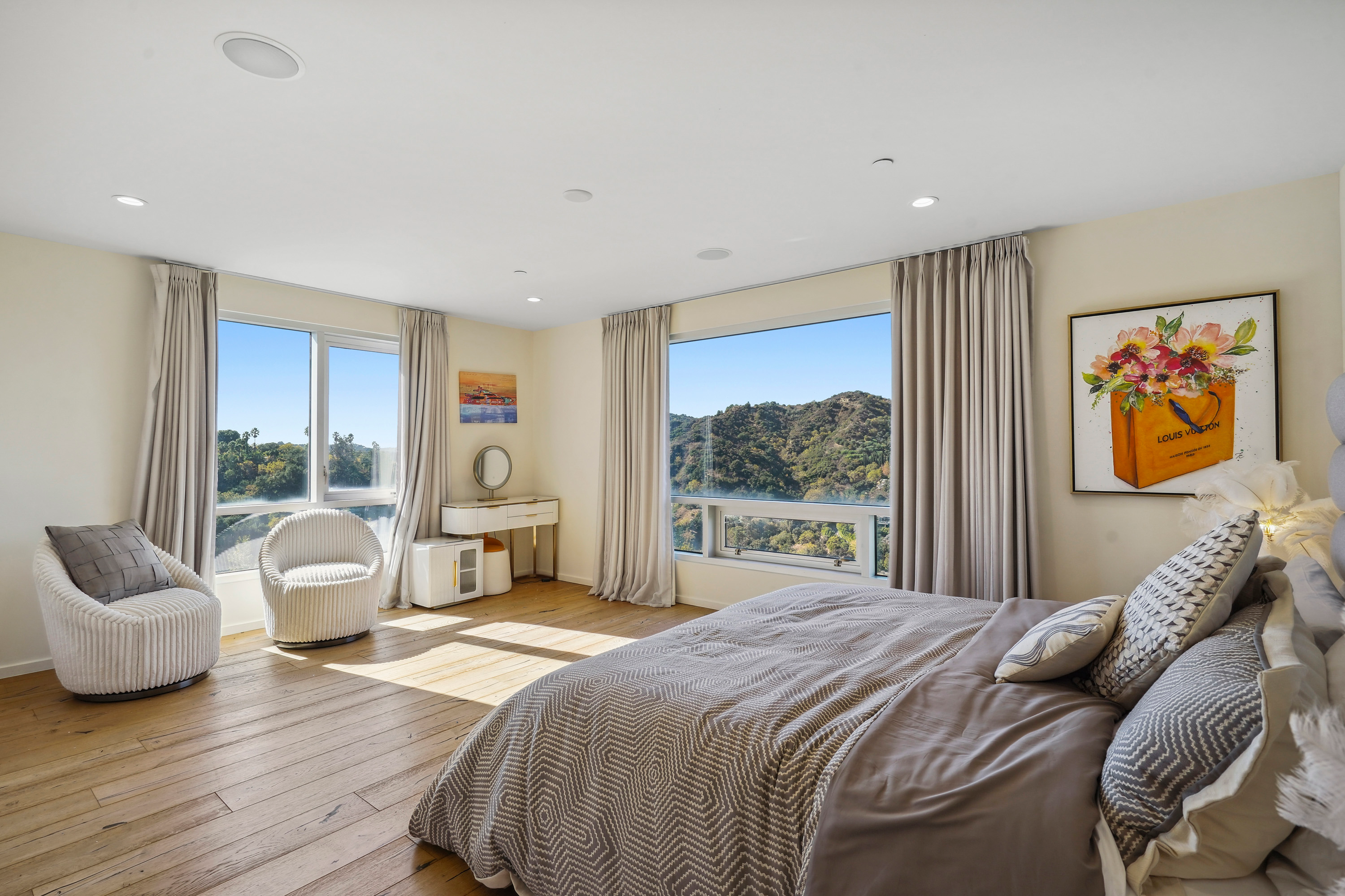 36 9716 Oak Pass Rd - Luxury Real Estate - Concierge Auctions