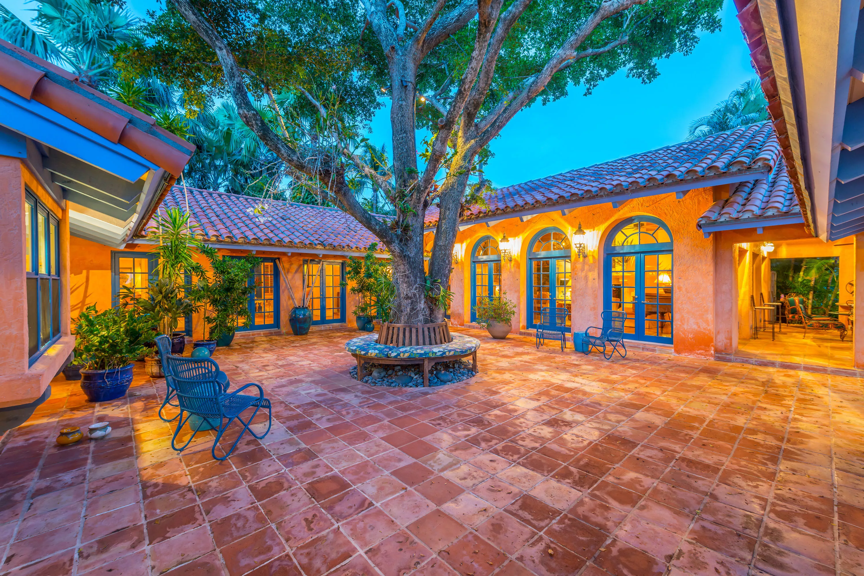 960 Harbor Drive, Key Biscayne, Florida 33149 - 960-harbor-drive-key-biscayne-florida52_gwtnxy