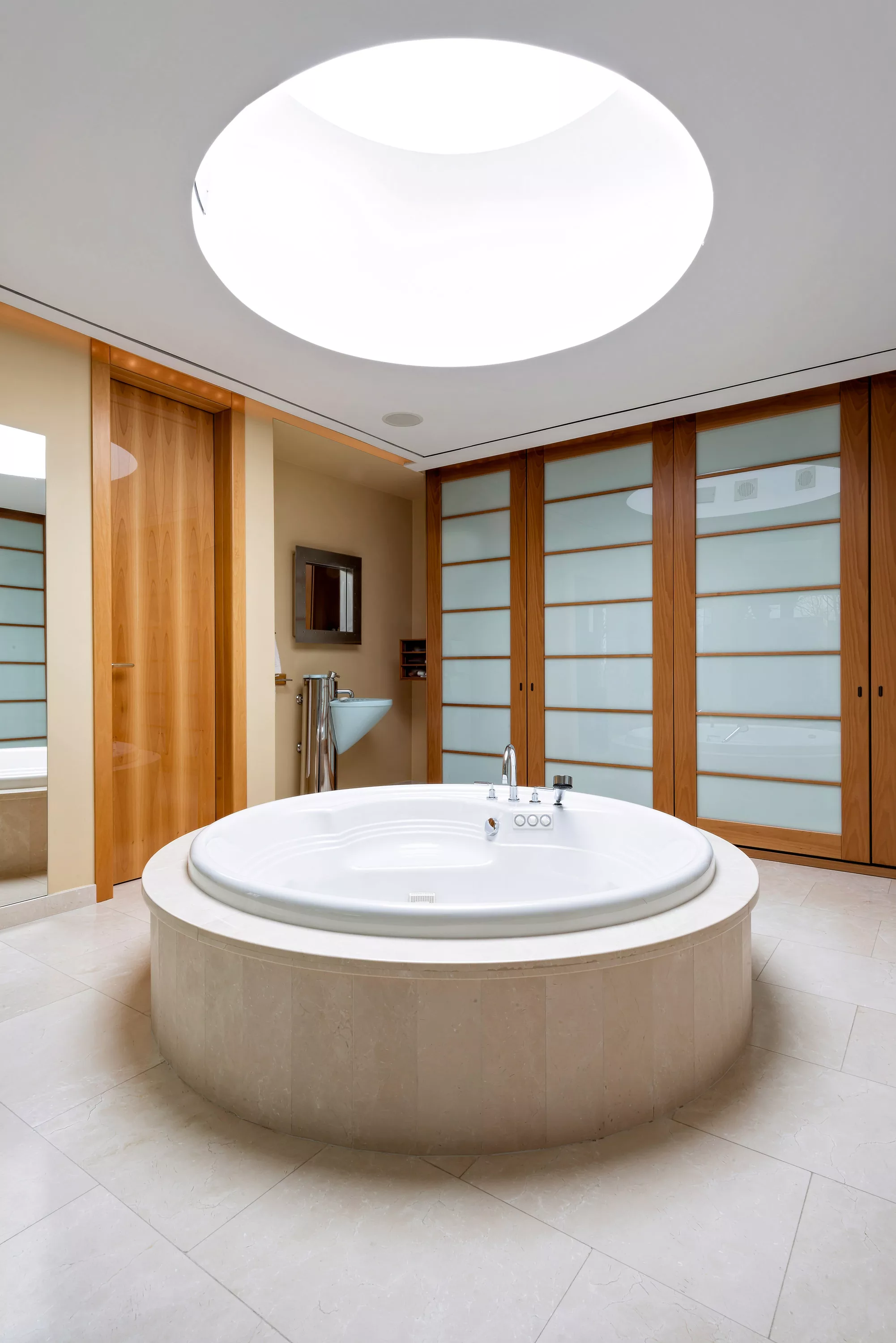 75 Highland Crescent, Toronto, Ontario M2L1G7, Canada - 75-highland-crescent-toronto-canada-luxury-real-estate-13_noozfr