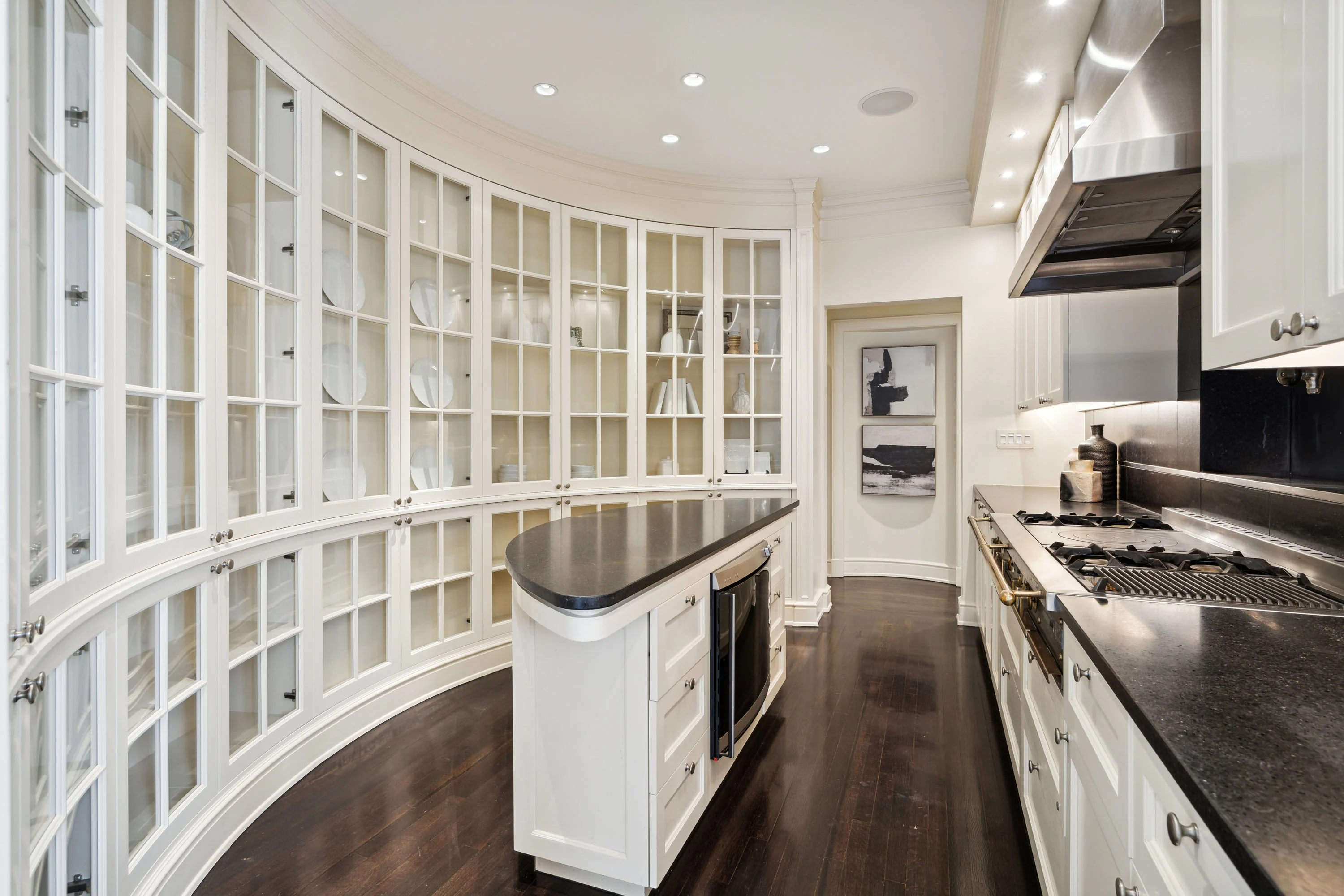 1325 North Astor Street #13, Chicago, Illinois 60610 - 1325_N_Astor_St_10_lrg25p