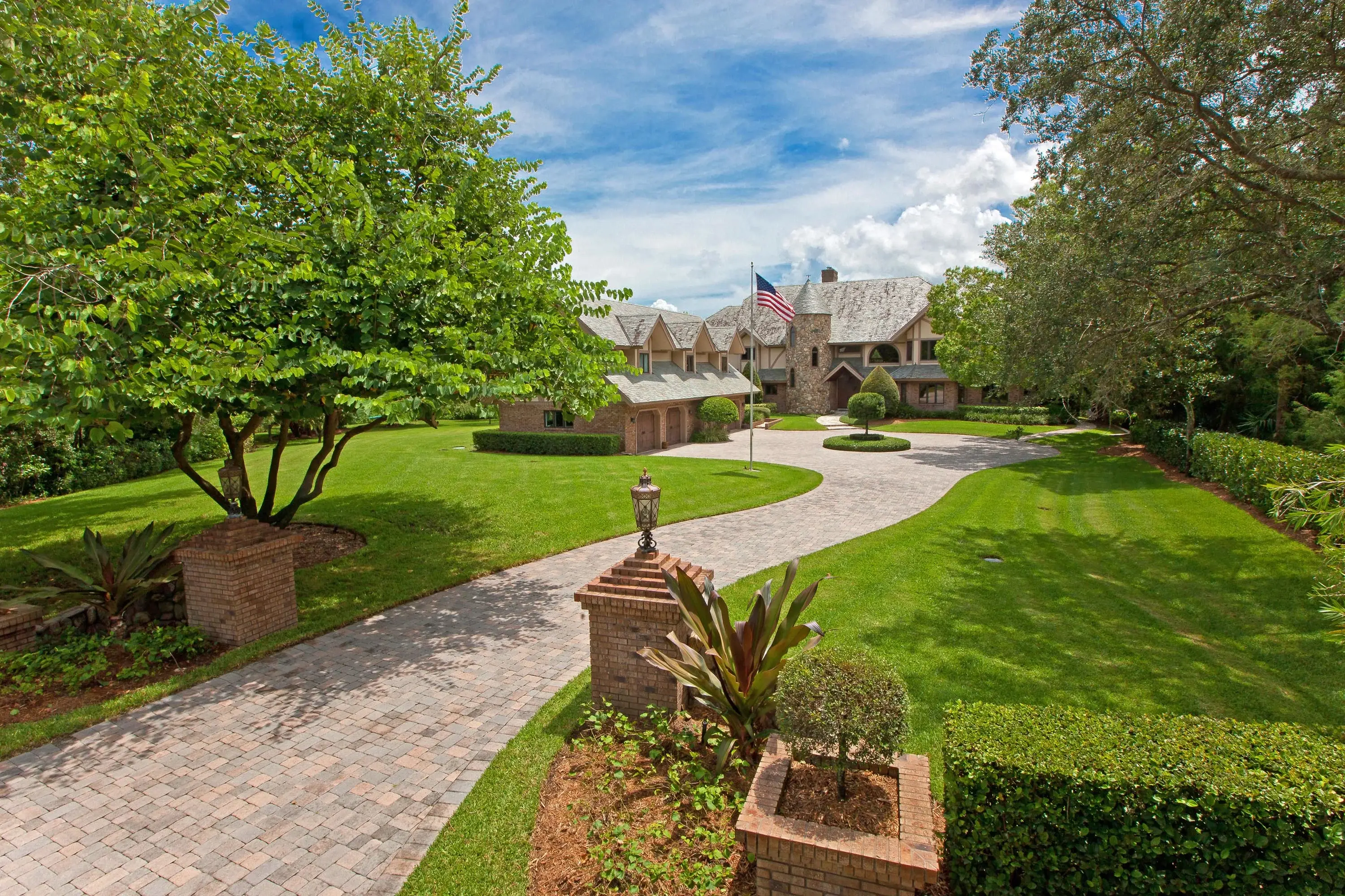 3221 SW Winding Way, Treasure Coast, Florida 34990 Matterport Tour