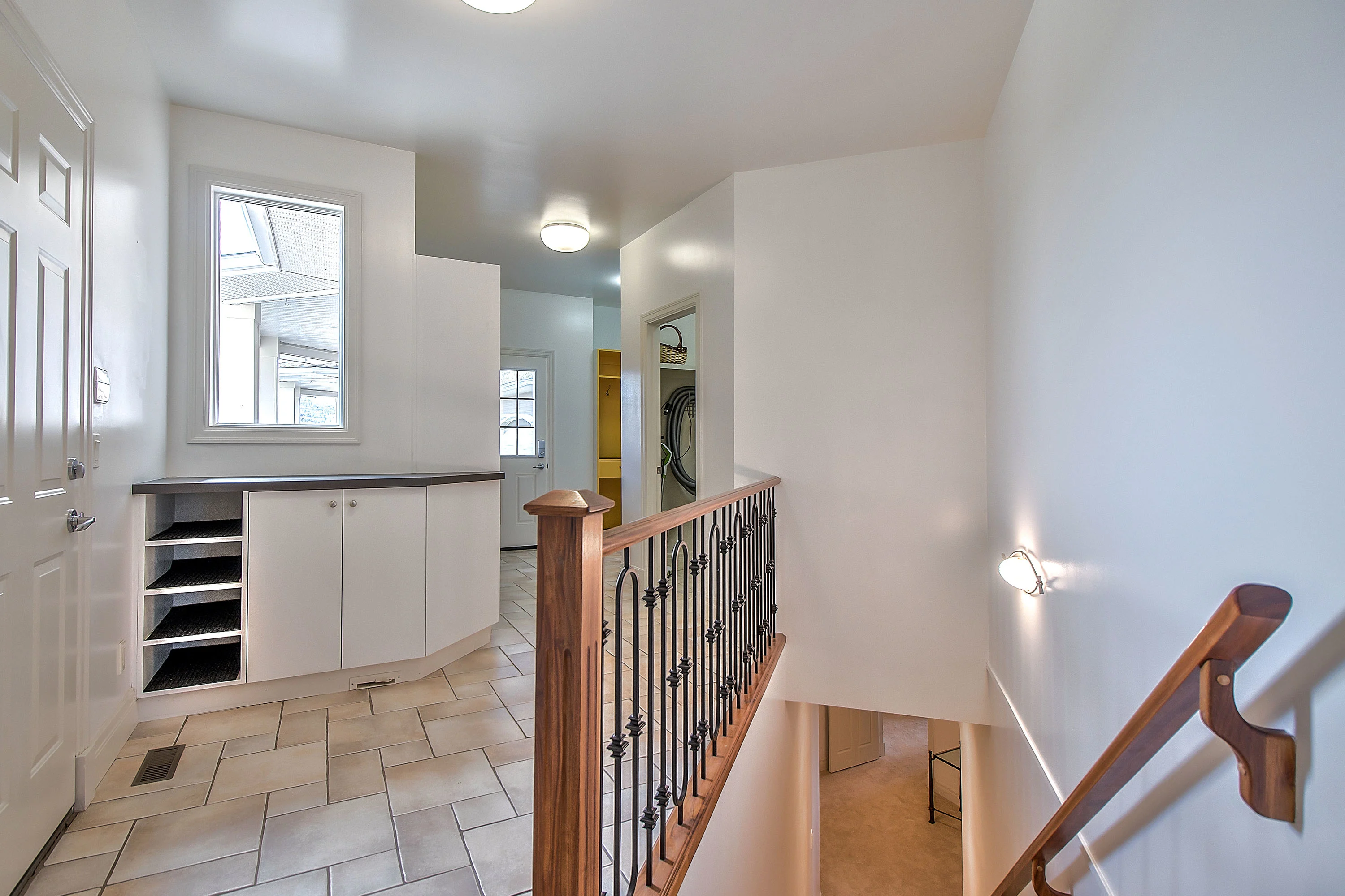 290156 160 Street W, Near Calgary, Alberta T2J 2P9, Canada - 290156-160-street-rural-foothills-county-alberta-canada48_kbaktm