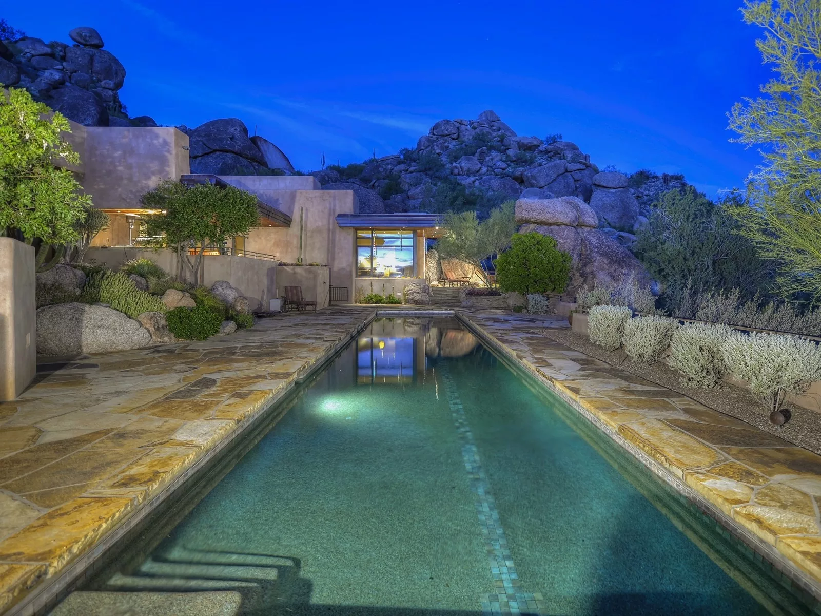 35237 North Ridgeway Dr, Carefree, Arizona 85377 - 35237-North-Ridgeway-Carefree-Arizona35-16-16-09-099_lzmrow