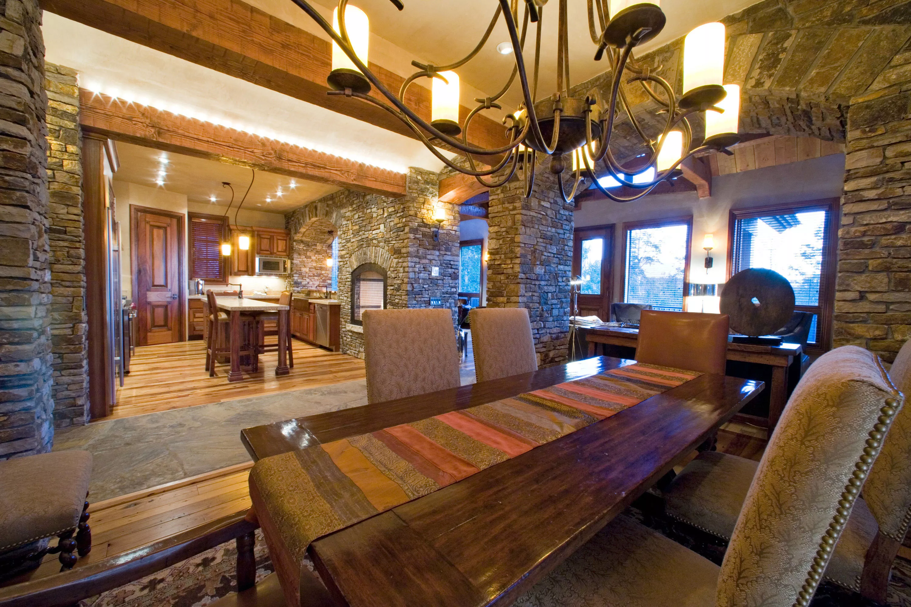 156 Country Club Drive, Telluride, Colorado 81435 - photo-of-cabin-156-seeforever-village-taken-for-stacey-32_jaud10