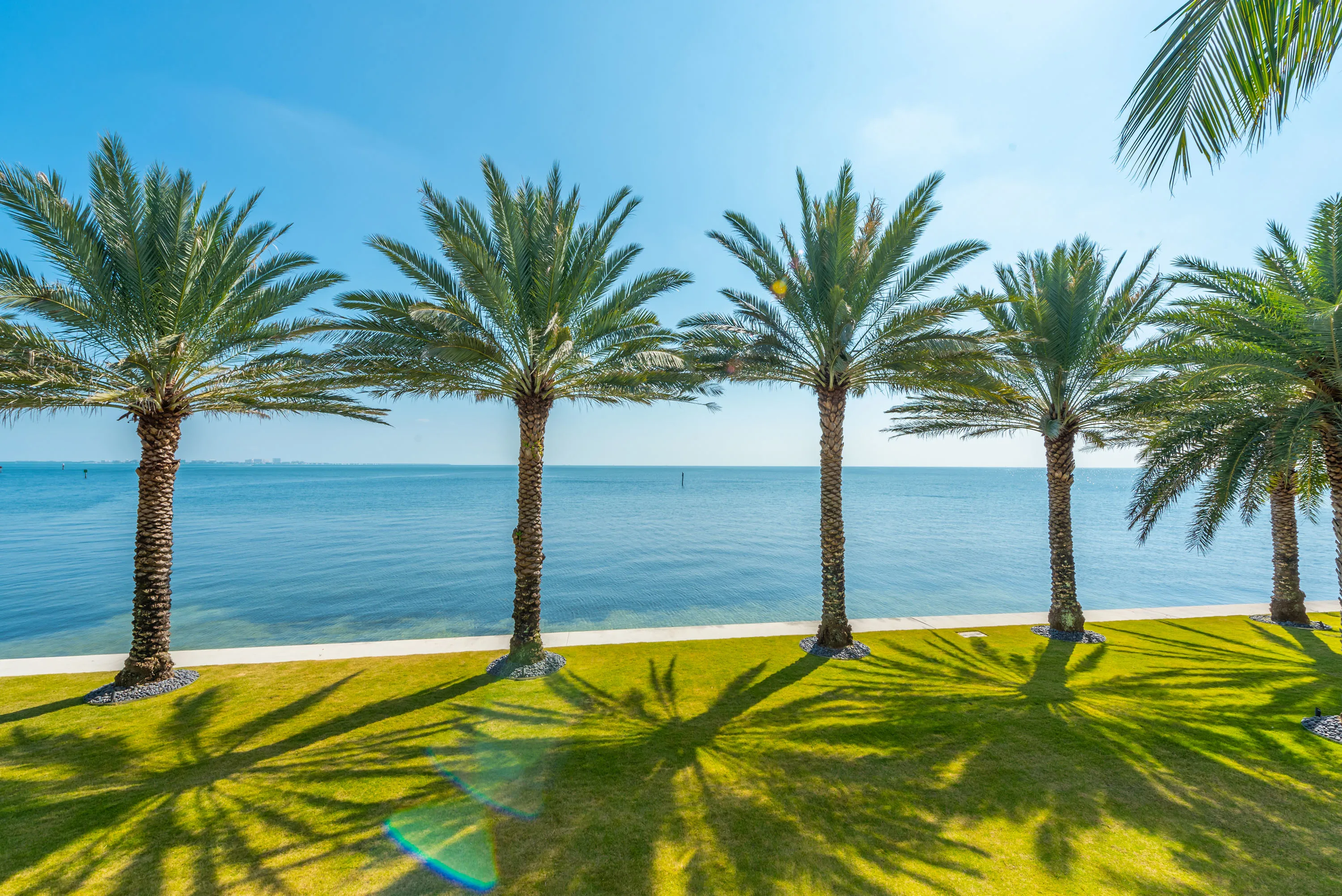 41 Arvida Parkway, Miami, Florida 33156 - 41-arvida-parkway-coral-gables-florida54_myxk4c