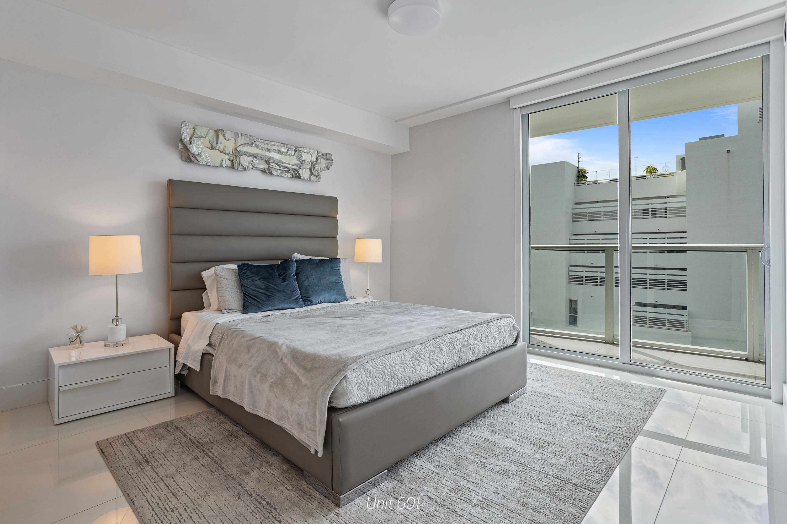 22 Unit 601 Luxury Real Estate Concierge Auctions