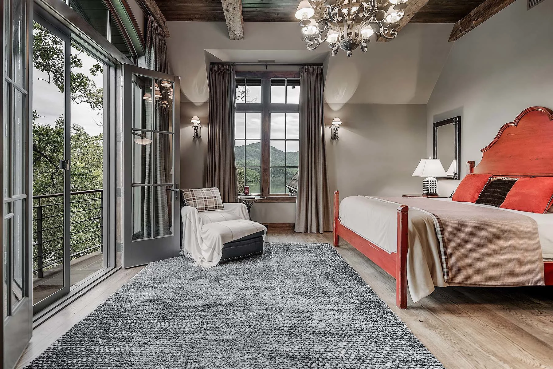 410 Lakewood Drive, Smoky Mountains, North Carolina 28713 - 410-lakewood-drive-bryson-city-north-carolina22_mgfsj7