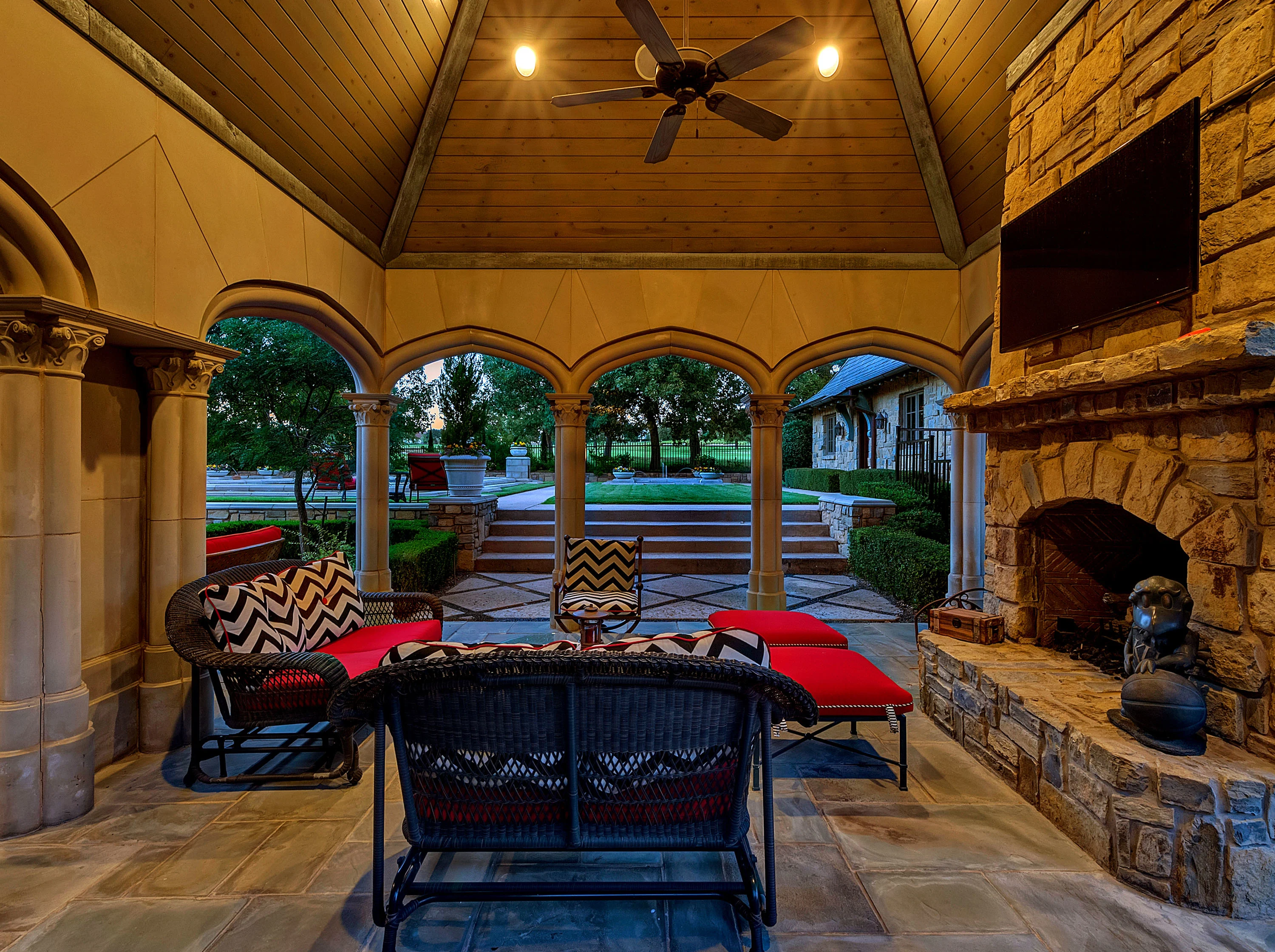 2006 Navasota Cove, Dallas/Fort Worth Area, Texas 76262 - 2006-navasota-cove-westlake-texas43_hnnrtx