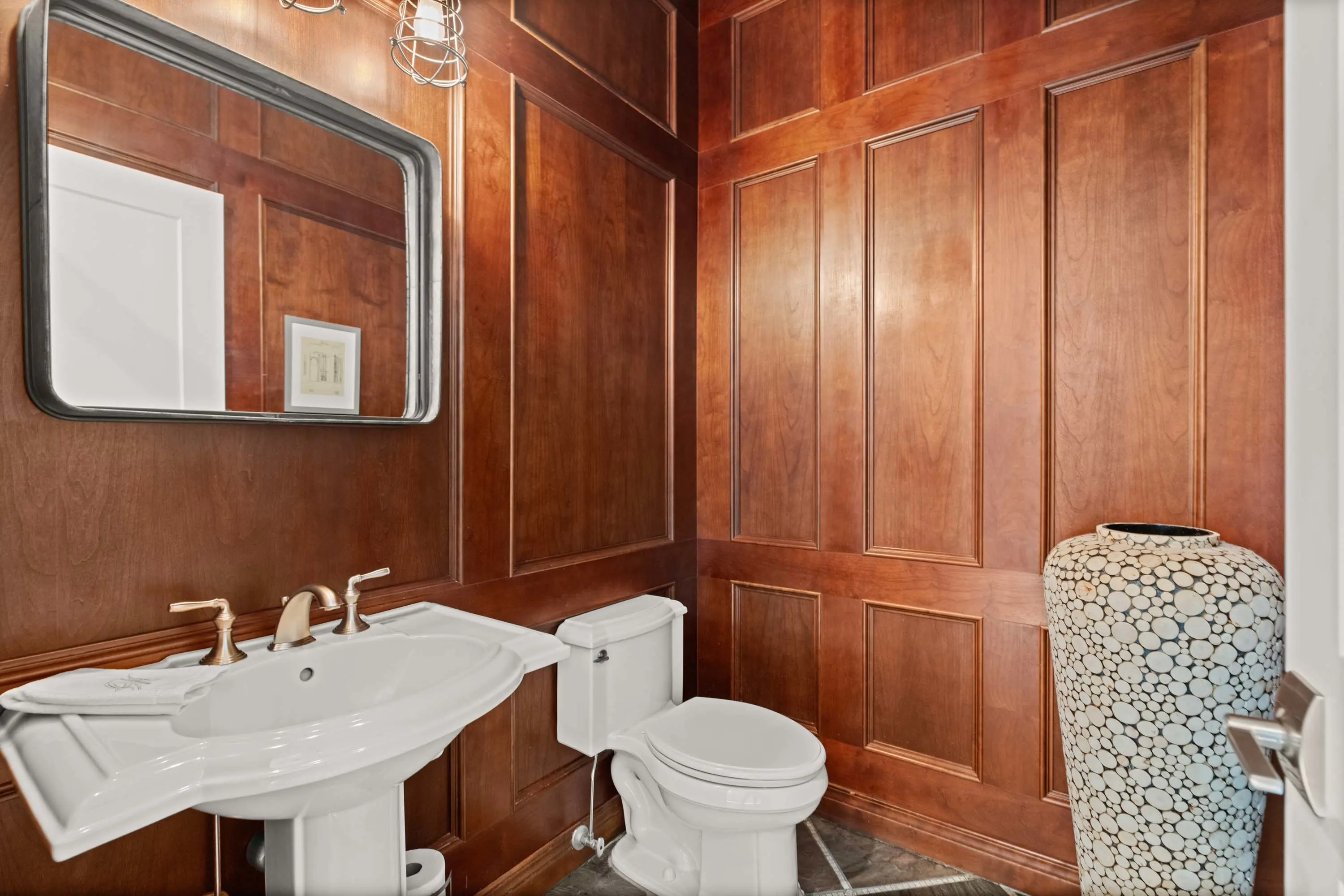 28 4 Broadcreek Circle - Luxury Real Estate - Concierge Auctions