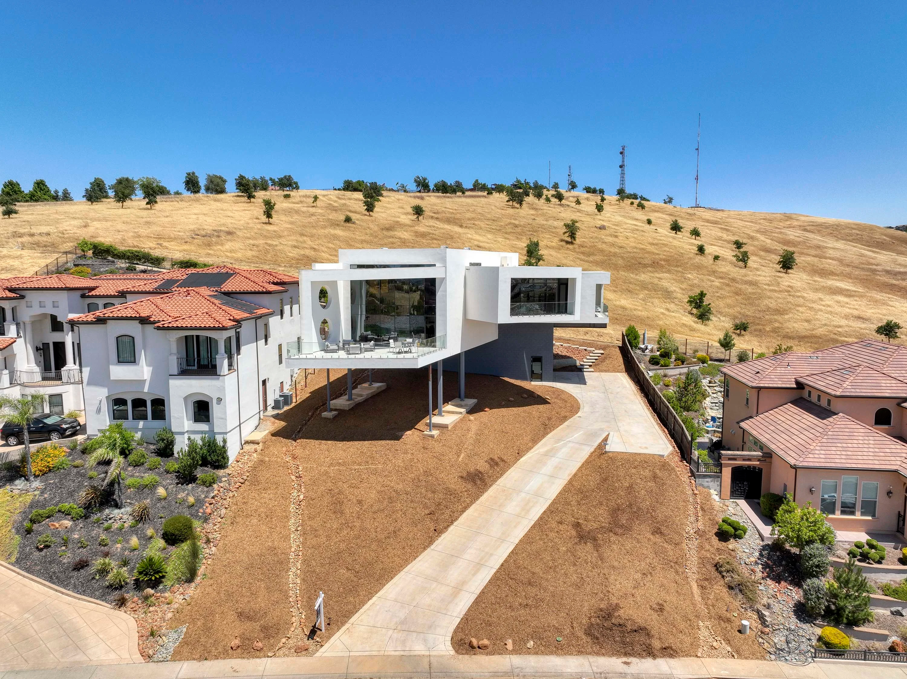 312 Tobrurry Way, Folsom, Near Sacramento, California 95630 - 34_-_312_Tobrurry_Way_-_23_ygfw1a
