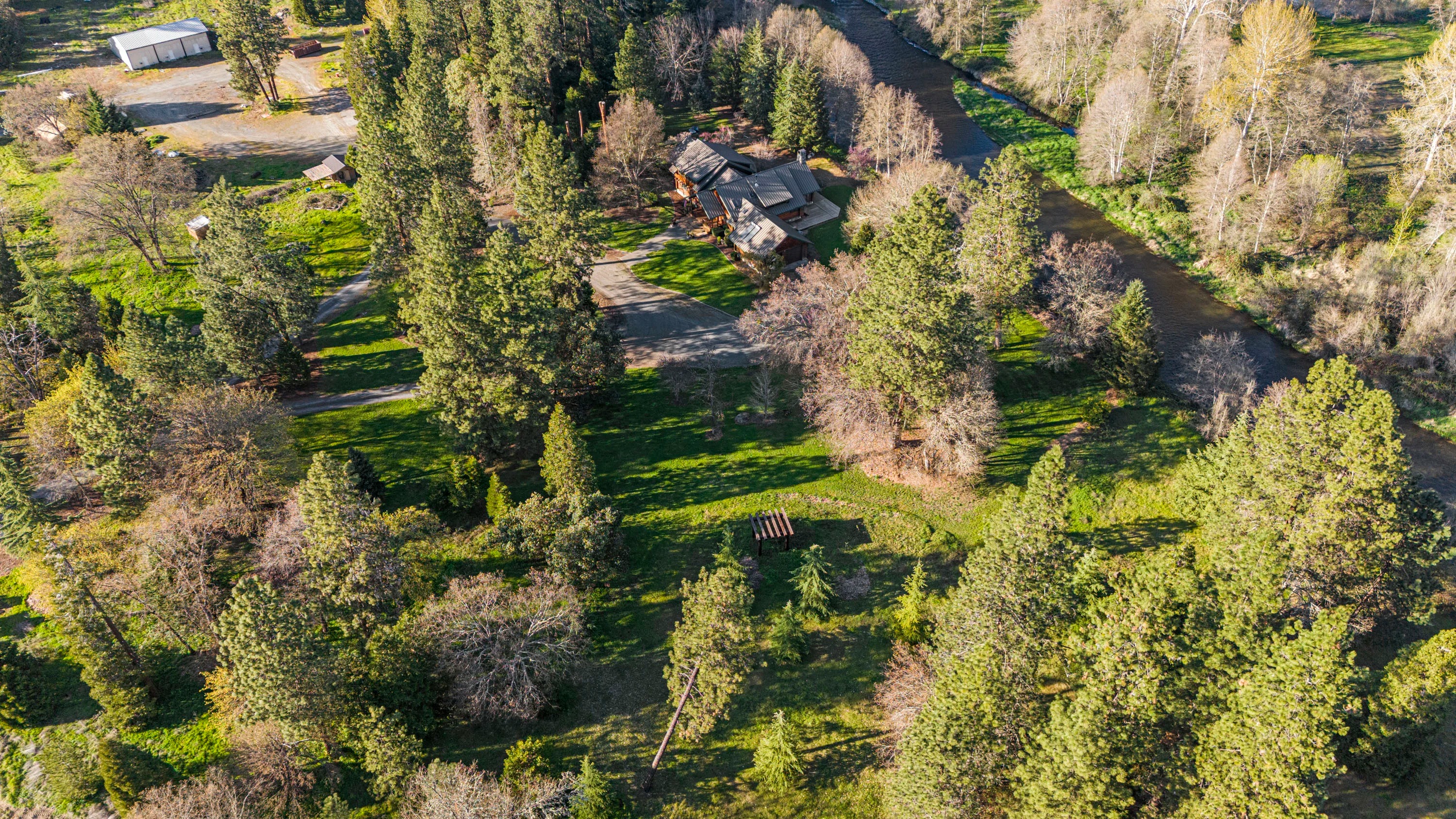 15855  Highway 238, Grants Pass, Oregon 97527 - 15577_Hwy_238_Grants_Pass_OR_14_yxe2ej