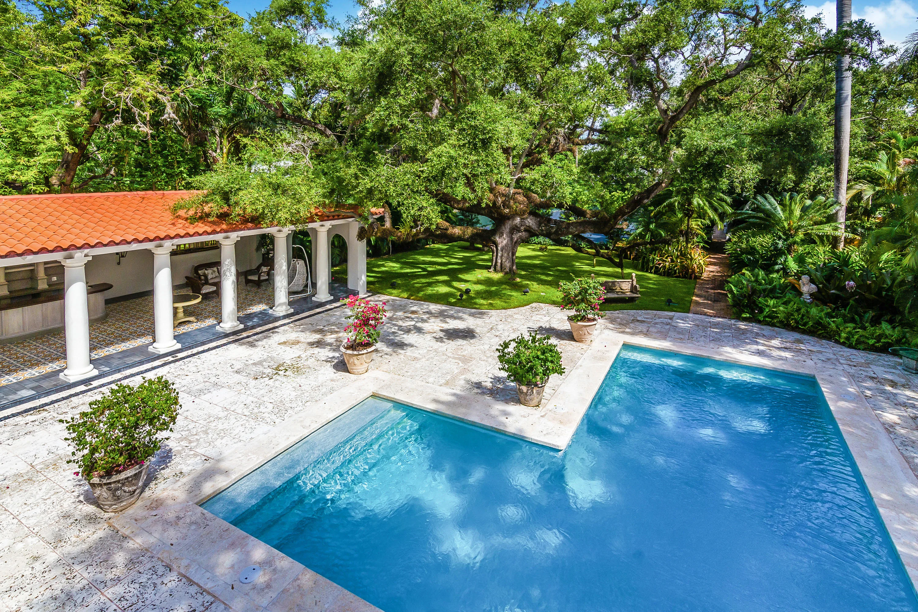 2131 South Bayshore Drive, Miami, Florida 33133 - 2131-south-bayshore-drive-miami-florida032_rga6m3