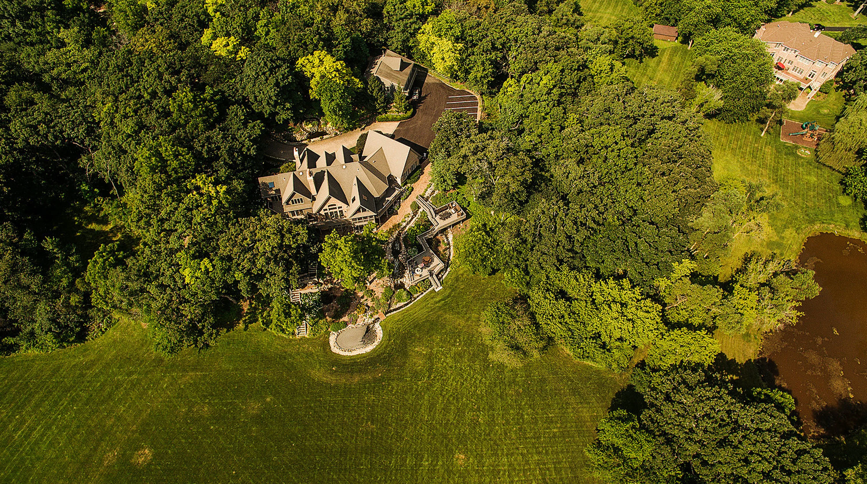 2780 Nish Road, Crystal Lake, Illinois 60012 - 2708-nish-road-crystal-lake-illinois42_wehoxn