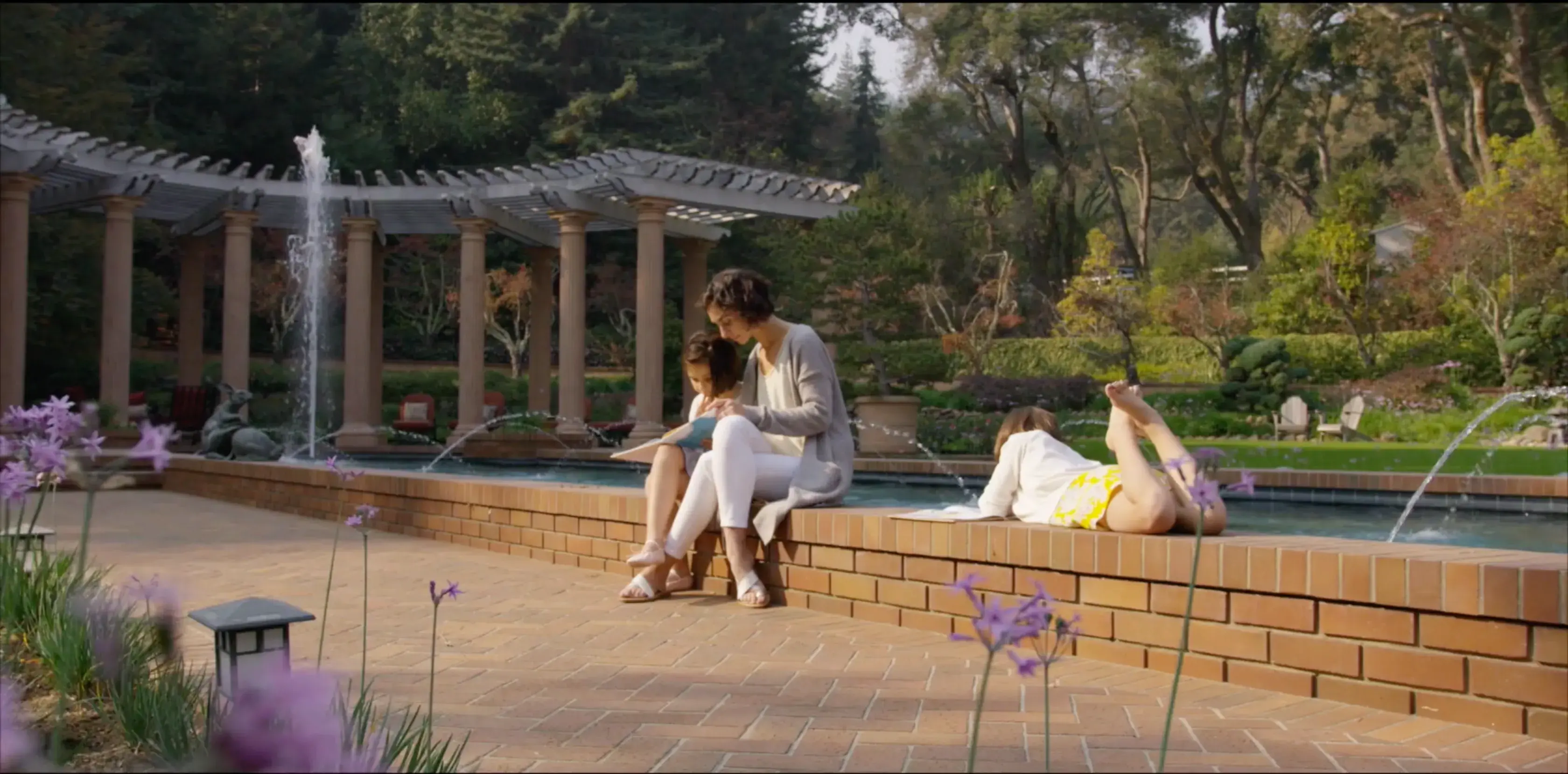 Enter a secluded estate that feels like a landmark of a bygone era. Down 700 Kings Mountain Road’s tree-lined, gated drive, you are whisked into a grand two-story foyer. Elegant details surround you, from coffered ceilings above to the marble below your f