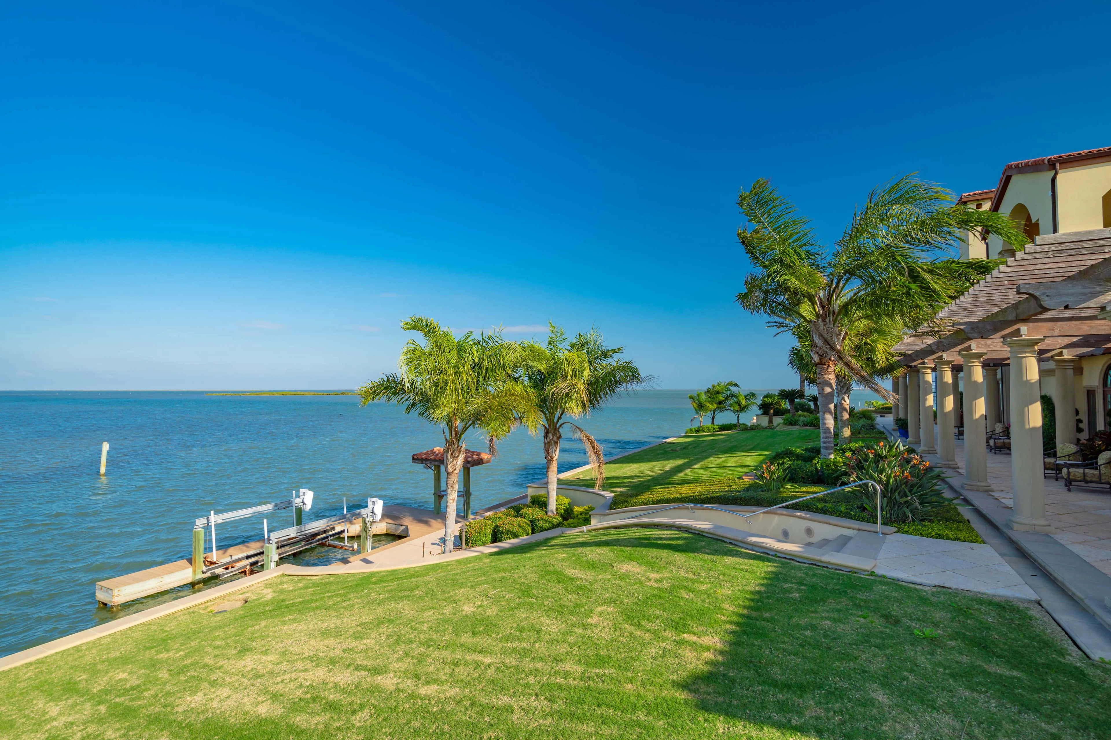 38 La Buena Vida Drive, Texas Coast, Texas 78336 - 38-buena-vida-rockport-texas_35_vfyw61