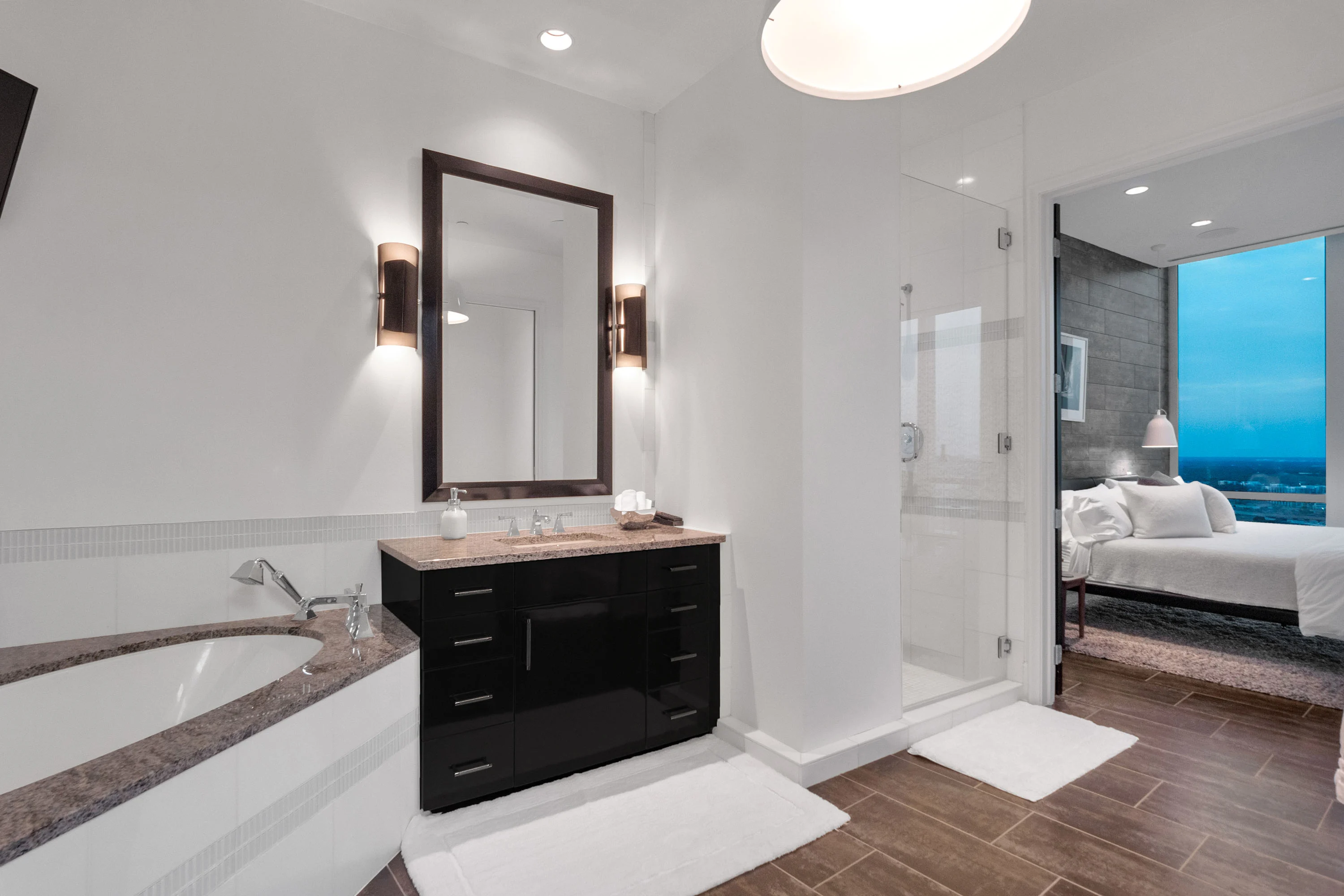 1301 Throckmorton Street #2703, Fort Worth, Texas 76102 - 1301_Throckmorton_St_APT_2703_18_tbrmok