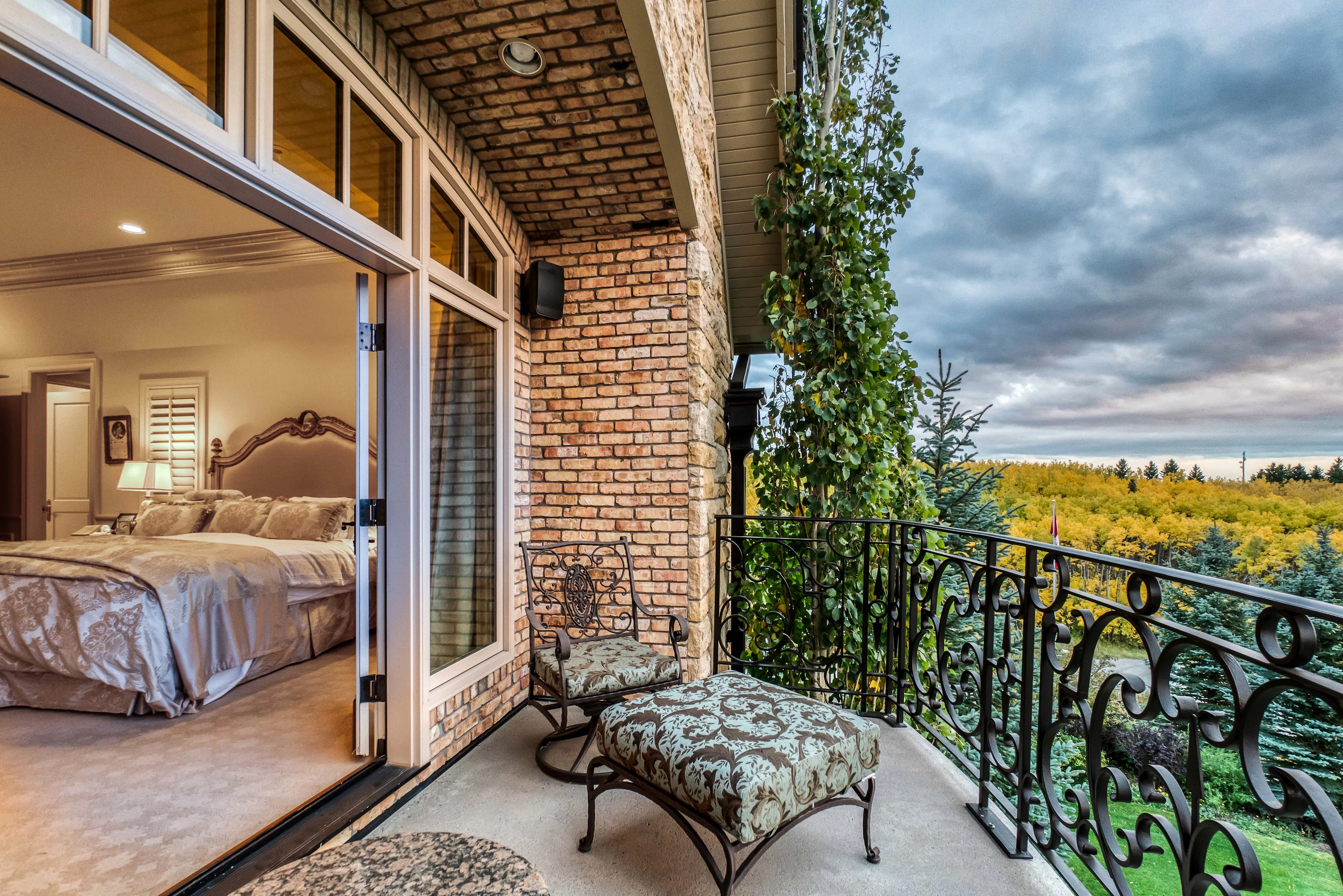 25130 Escarpment Ridge View, Calgary, Alberta, Alberta T3Z 3M7, Canada - 25130-escarpment-ridge-view-calgary-alberta-canada_22_sgcd3y
