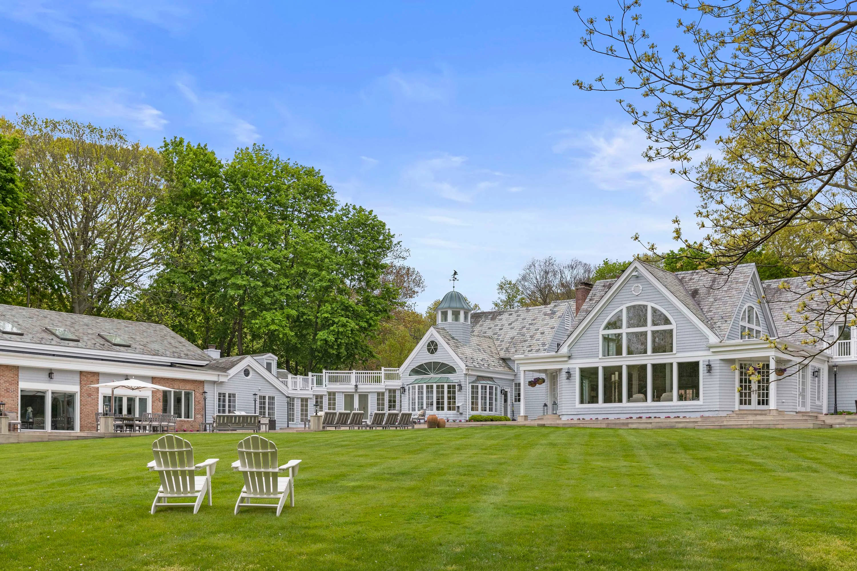 Swan Manor | 1 Swan Place, Nissequogue, Gold Coast, New York 11780 - 44_Swan_Manor_1_Swan_Place_Saint_James_NY_11780_rfuh4k