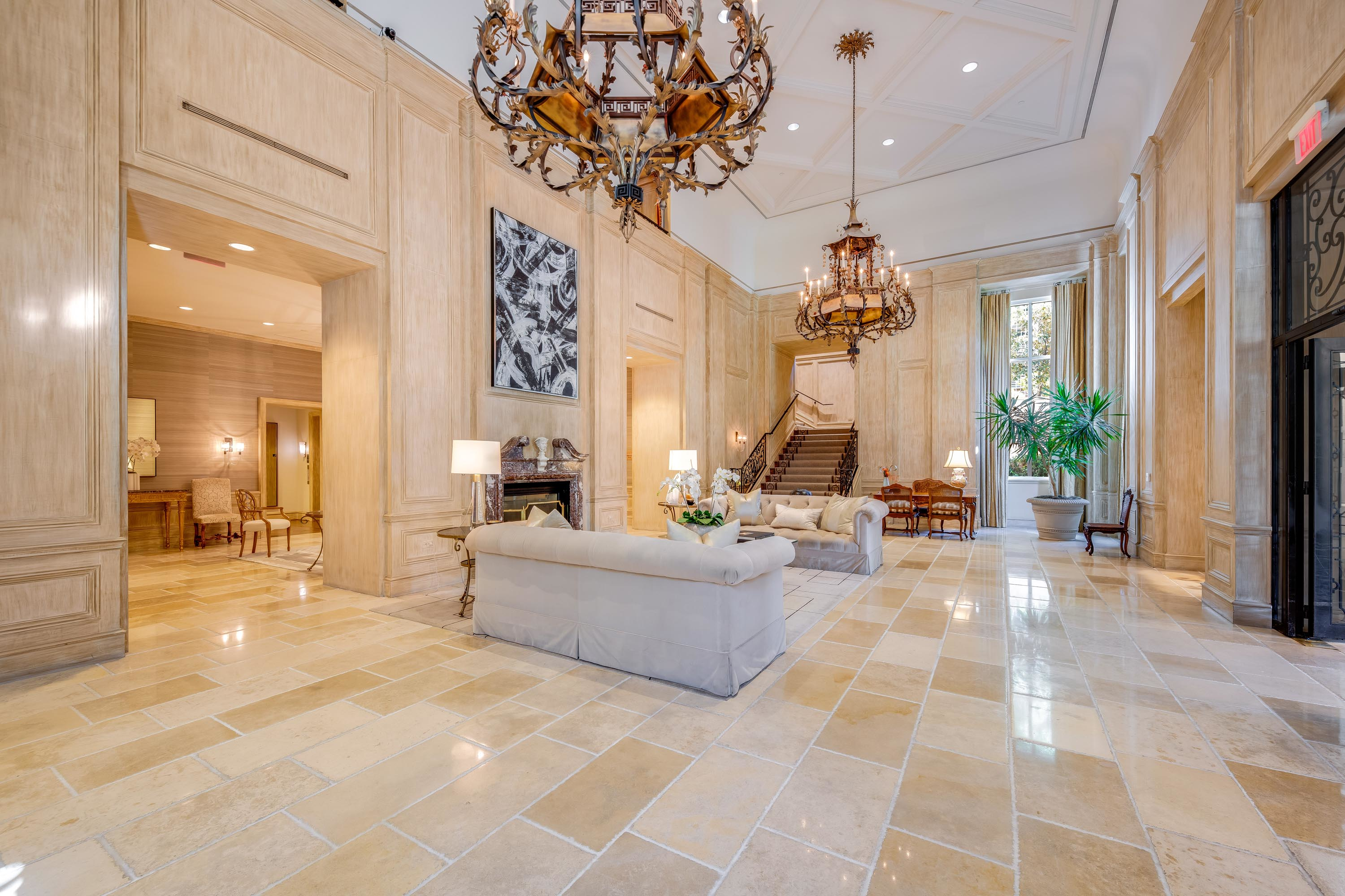 30 3505 Turtle Creek Blvd PH18C - Luxury Real Estate - Concierge Auctions