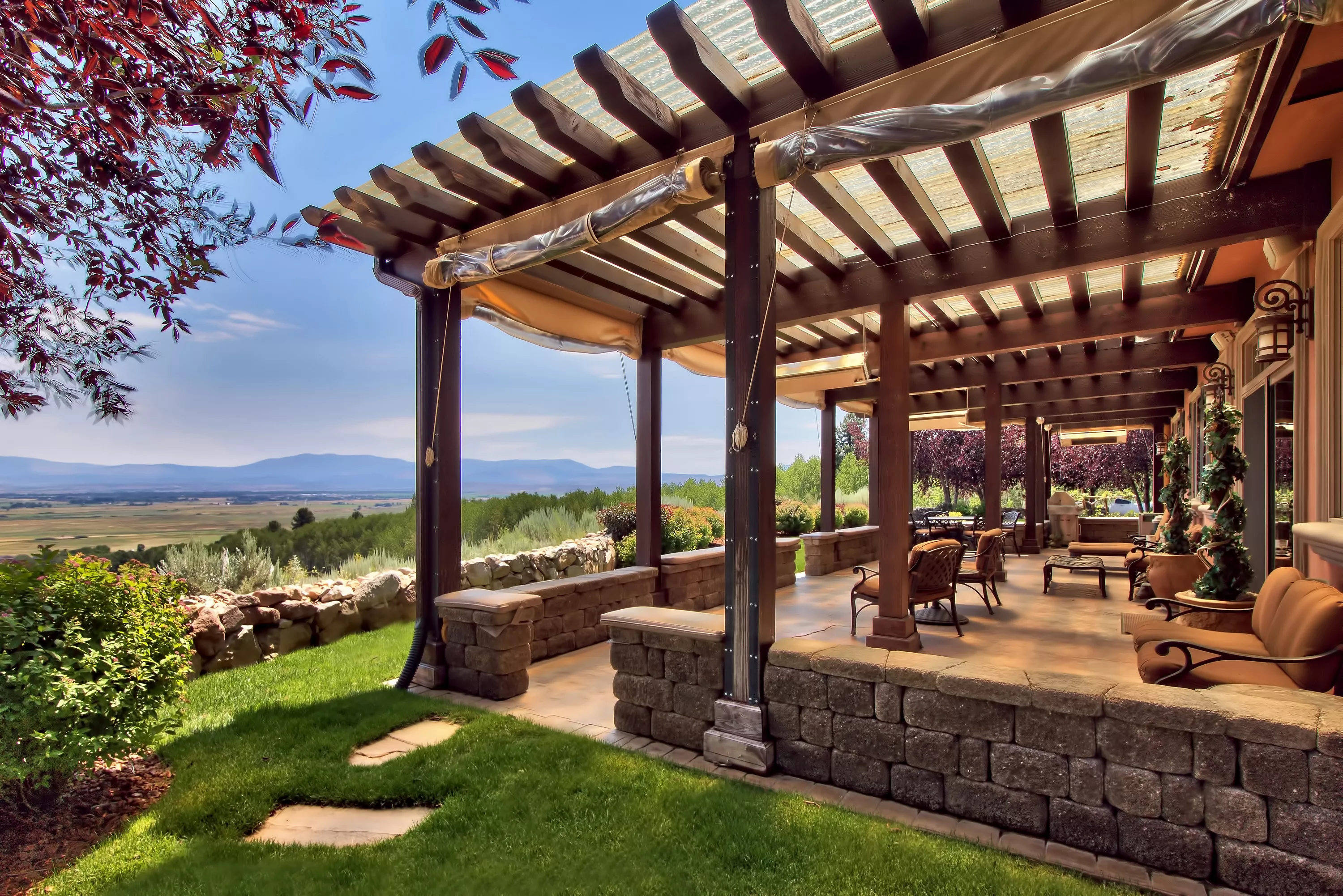 301 Five Creek Road, Near Lake Tahoe, Nevada 89460 - 301-five-creek-road-gardnerville-nevada-31_zhgdth