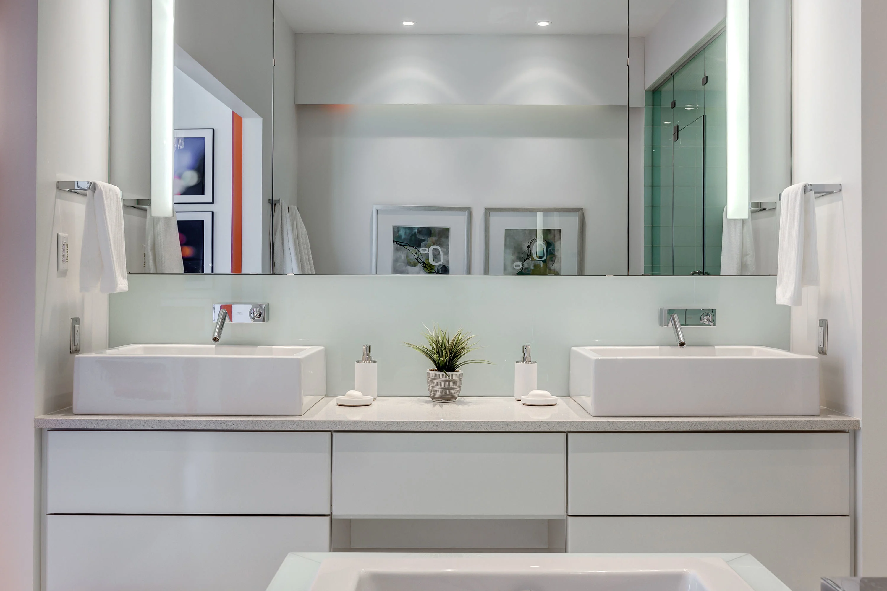 701 3rd Avenue SW, #1101, Calgary, Alberta T2P 5R3, Canada - 701-3rd-avenue-sw-1101-calgary-alberta-canada28_edjyl1