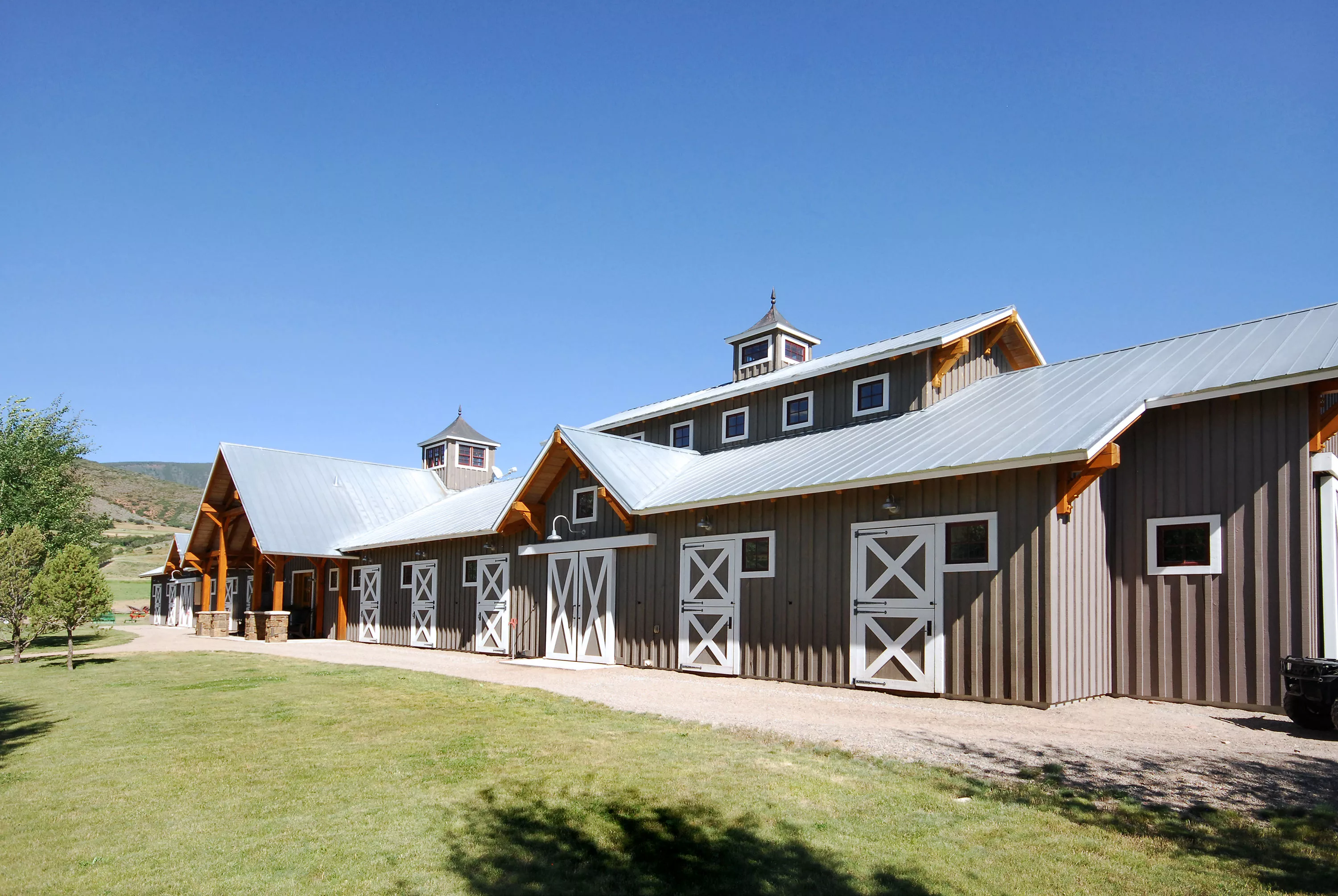 Chaparral Lot 2, Aspen, Colorado 81611 - chaparral-lot-2_horse-barn-three_i9shmt