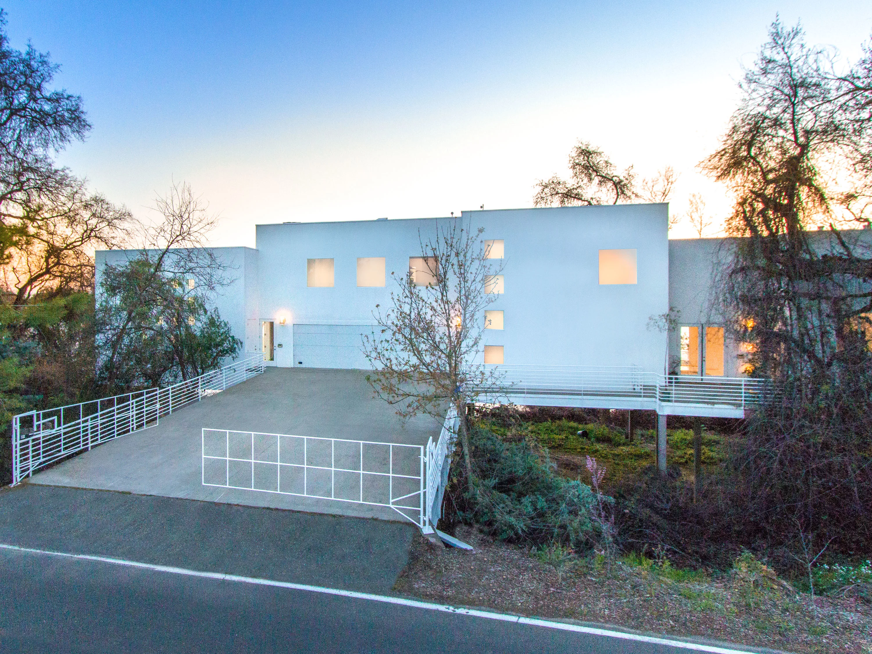6301 Garden Highway, Sacramento, California 95837 - garden_highway_02_s9k18j