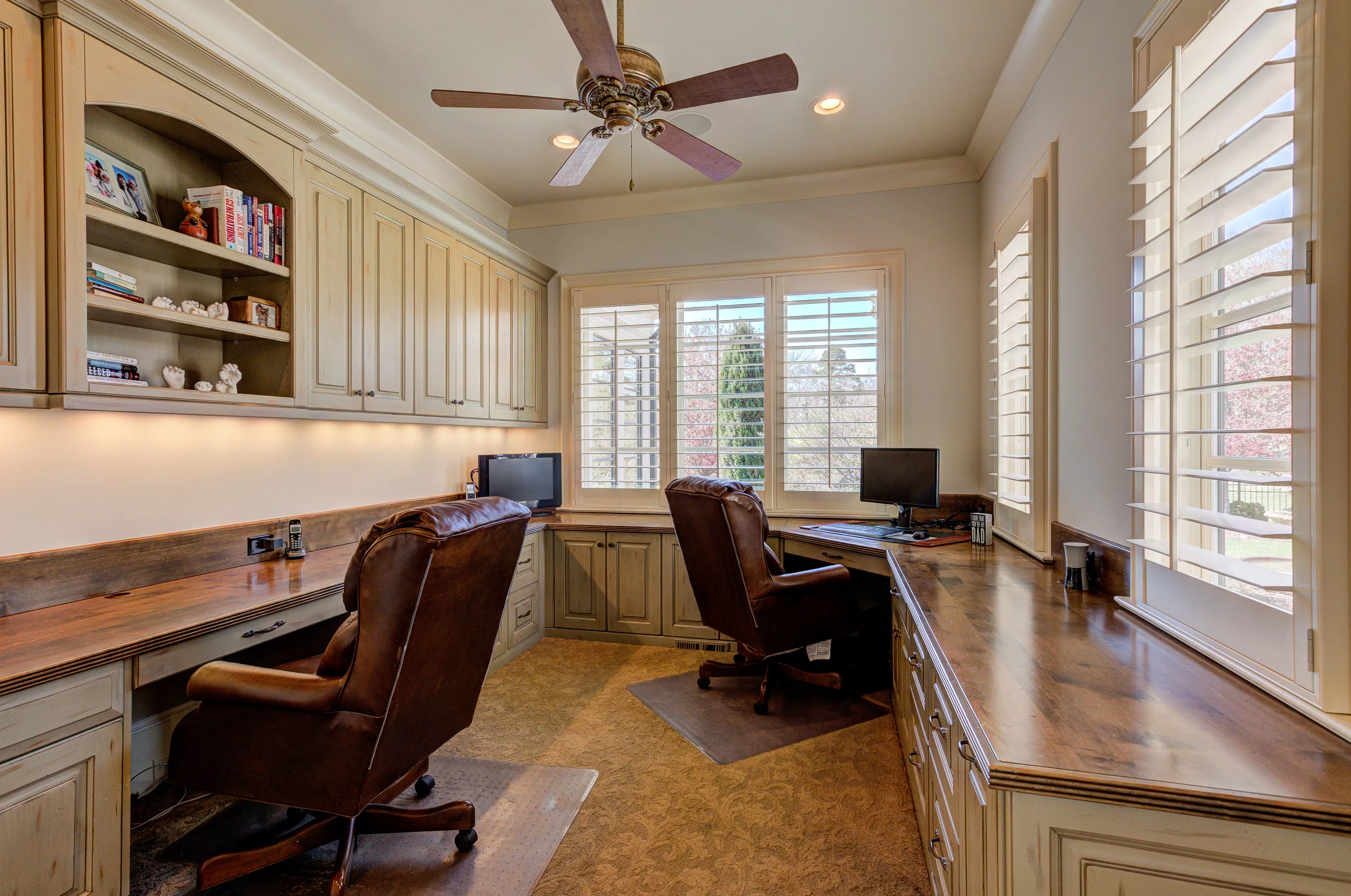 11 Oak Road, Charlotte Area, North Carolina 28144 - 11-oak-road-salisbury-north-carolina37_tf5np5