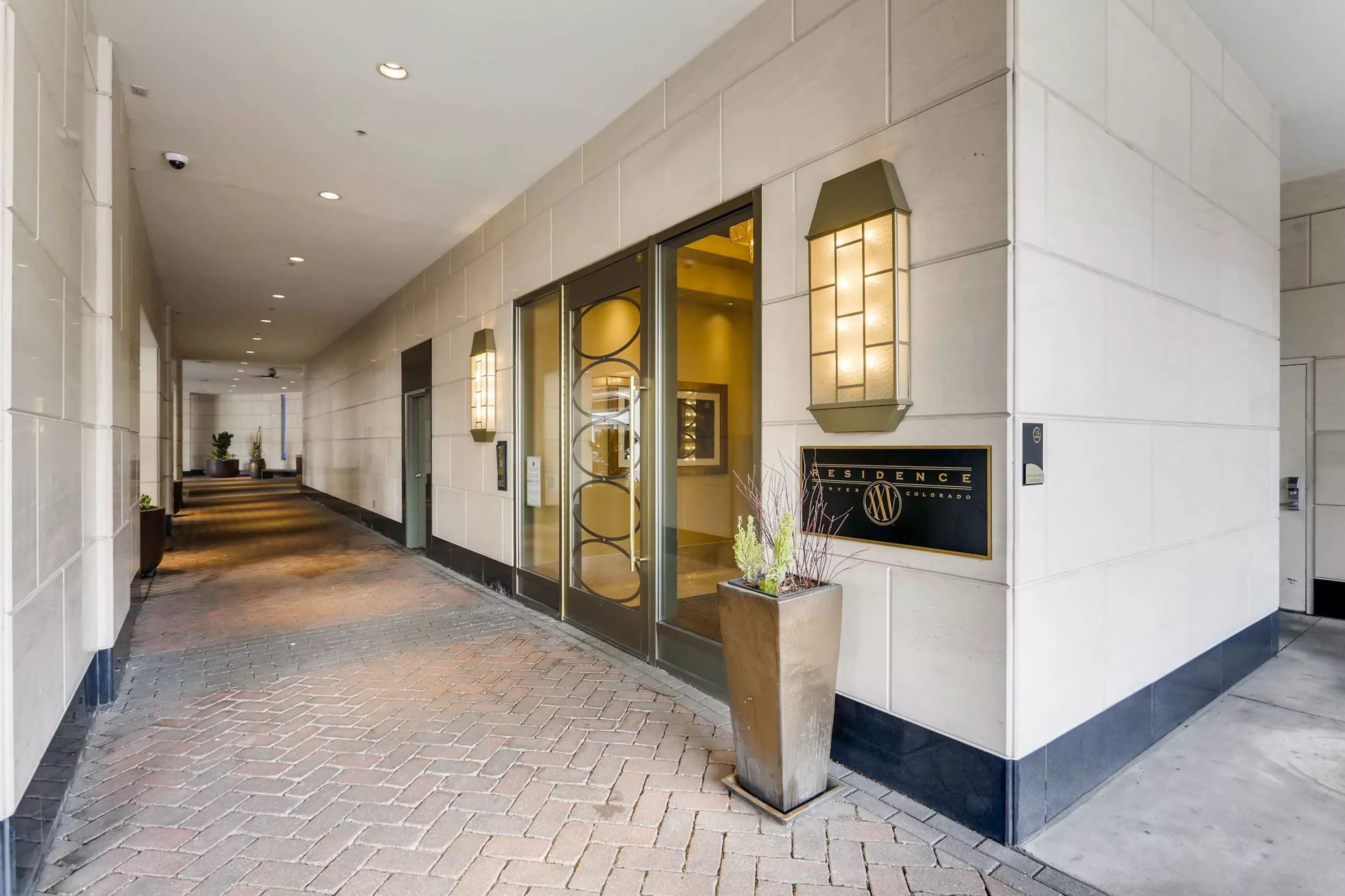 1891 Curtis St #1913, Denver, Colorado 80202 - 1891-curtis-street-denver-colorado01_tqk1wf