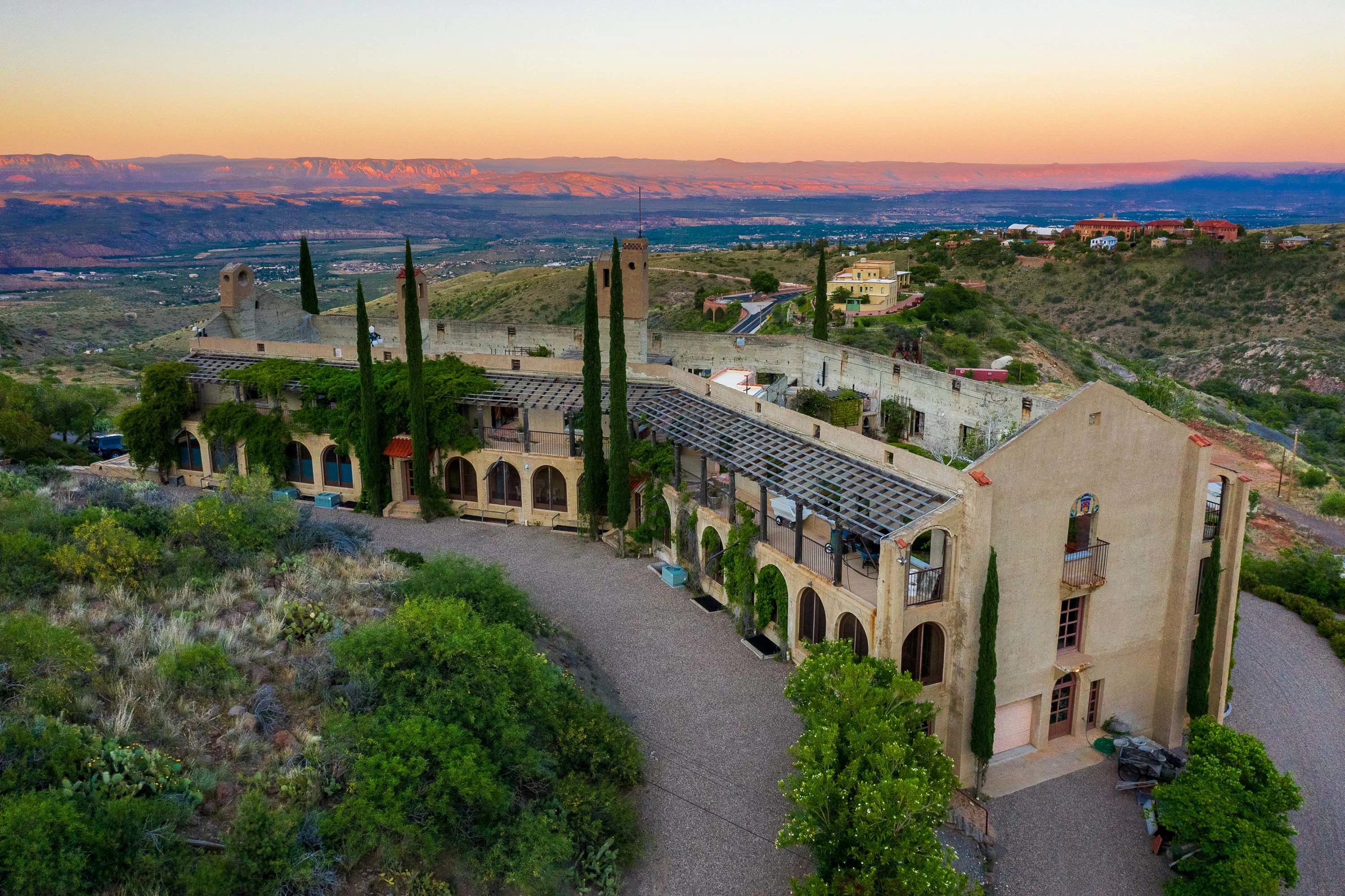 300 Upper Bell Road, Near Sedona, Arizona 86331 - 300-upper-bell-road-jerome-arizona56_rsebdz