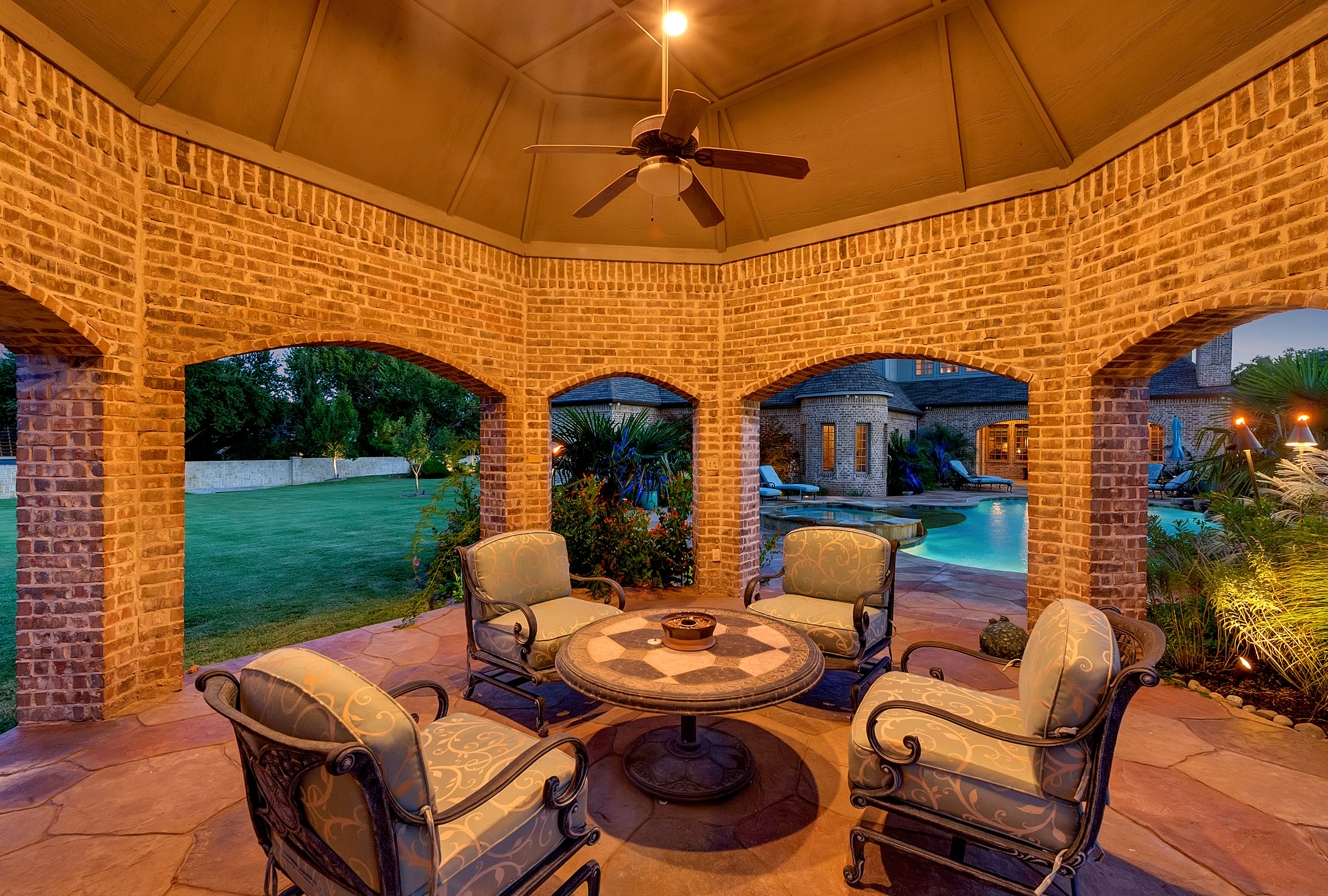 2404 Glade Road, Colleyville, Texas  - 2404-glad-road-colleyville-texas33_lx0mzt