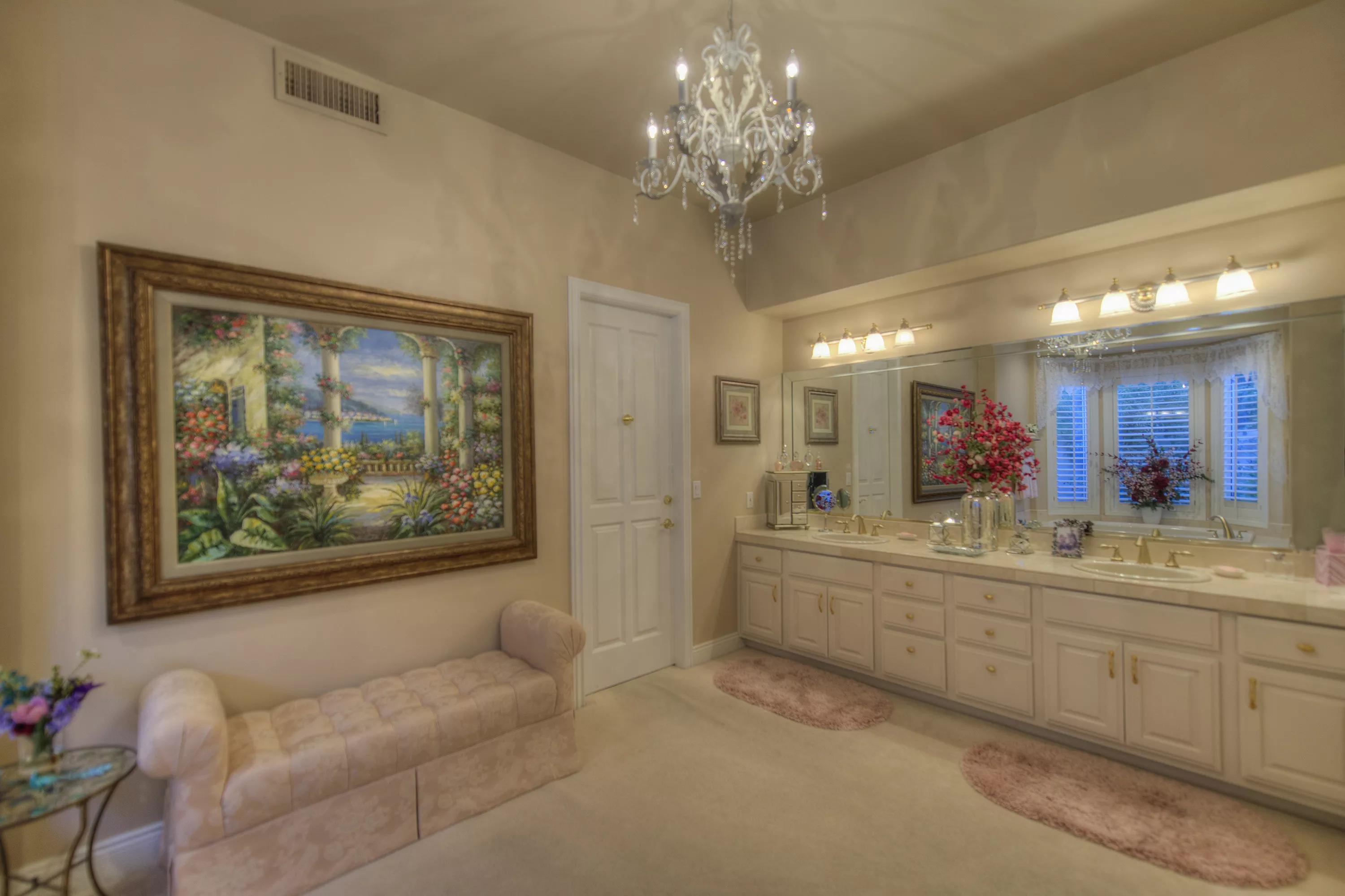 6733 East Caron Street, Paradise Valley, Arizona 85253 - east_caron_estate10_axbnnv