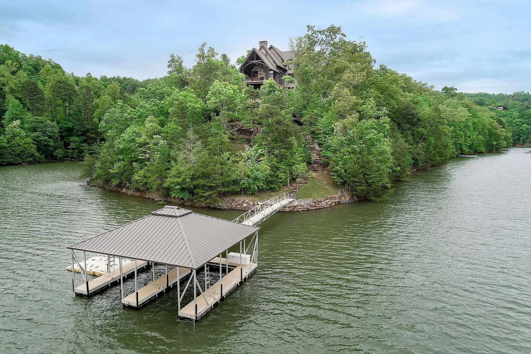410 Lakewood Drive, Smoky Mountains, North Carolina 28713 - 410-lakewood-drive-bryson-city-north-carolina45_jj4xci