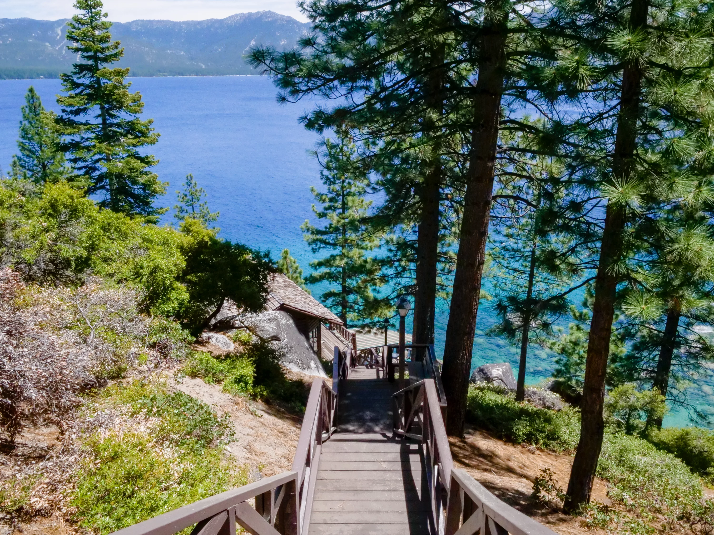 26 Calaneva Drive, Lake Tahoe, Nevada 89402 - 26-cala-neva-crystal-bay-nevada30_gjkacs