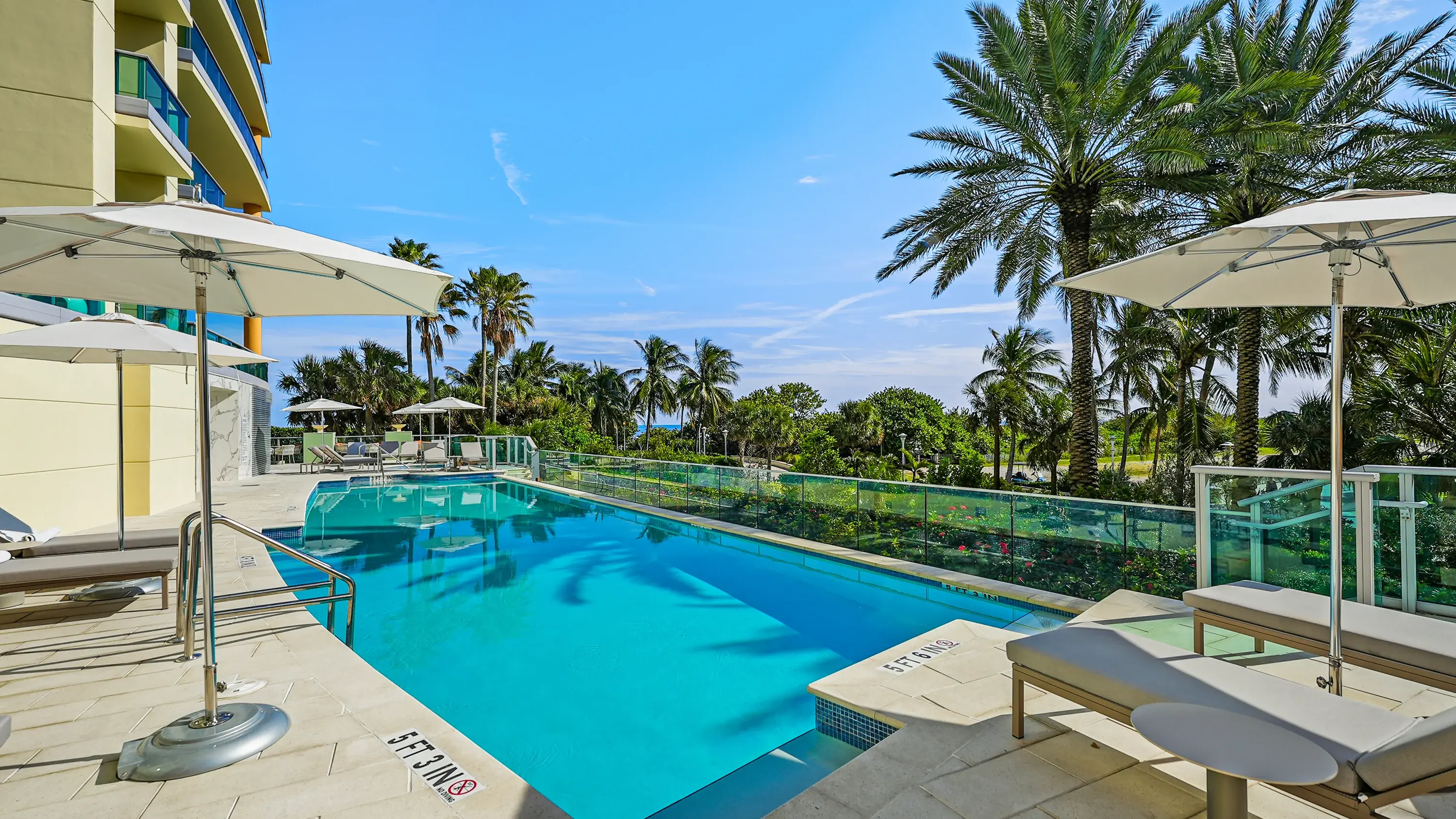 1455 Ocean Drive, Beach House 1, Miami Beach, Florida 33139 - 1455_Ocean_Dr_43_m6ayfu