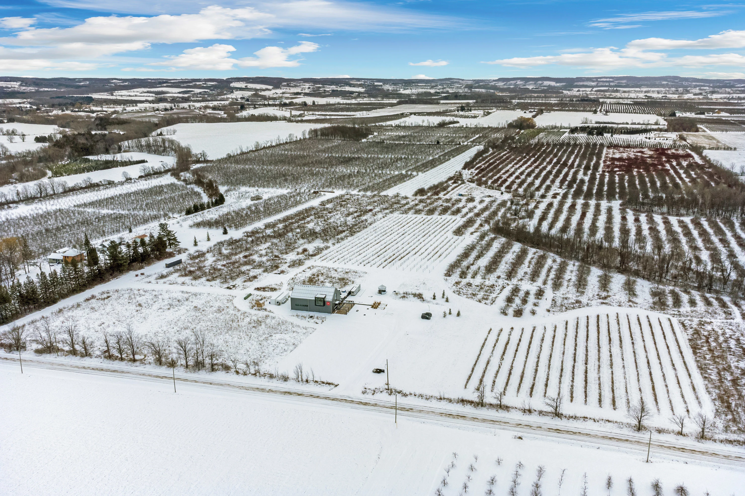808108 24th Sideroad, The Blue Mountains, Ontario, Ontario NOH 1J0, Canada - 808108-24th-sideroad-clarksburg-ontario-canada18_yiwi9l