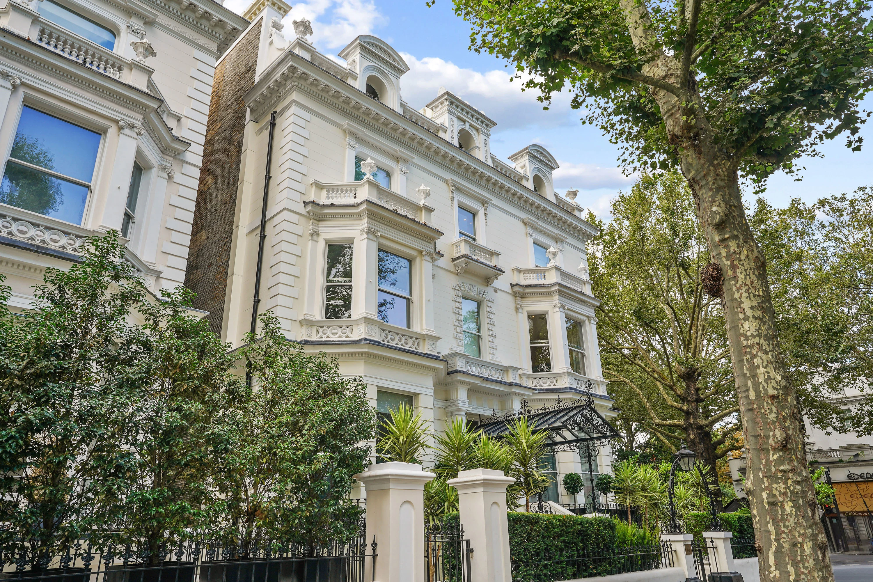 Flat 1, 81 Holland Park, Holland Park, London, London W11 3RZ, United Kingdom - Flat_1_81_Holland_Park_26_t3kchc