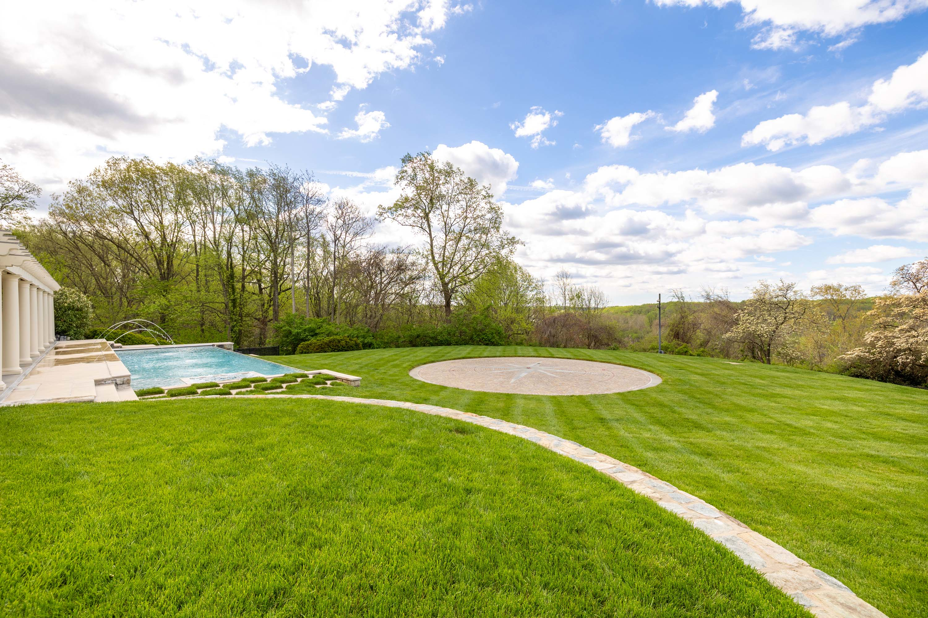 50 11900 River Rd, Potomac, MD 20854 - Luxury Real Estate - Concierge Auctions