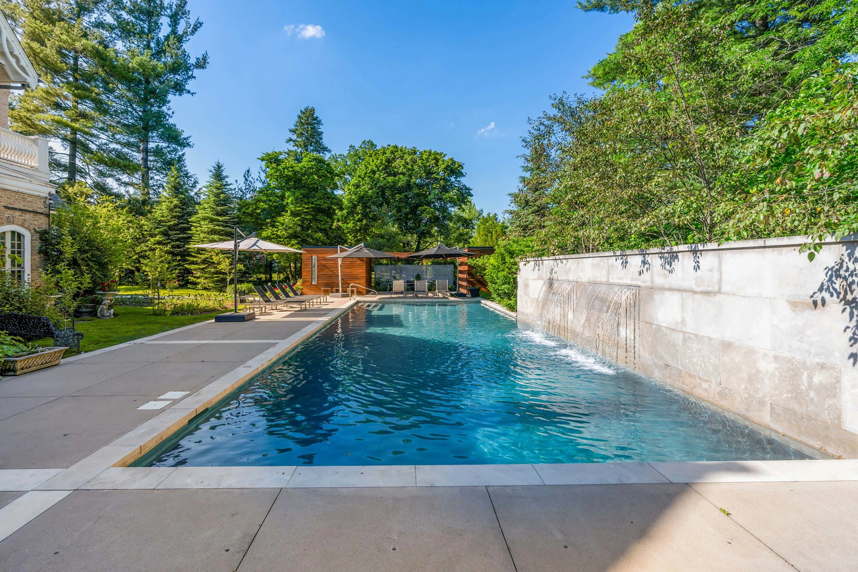 1 Banfield Street, Paris, Near Toronto, Ontario N3L2N3, Canada - 30_-_38-web-or-mls-ARW06738_qemuac