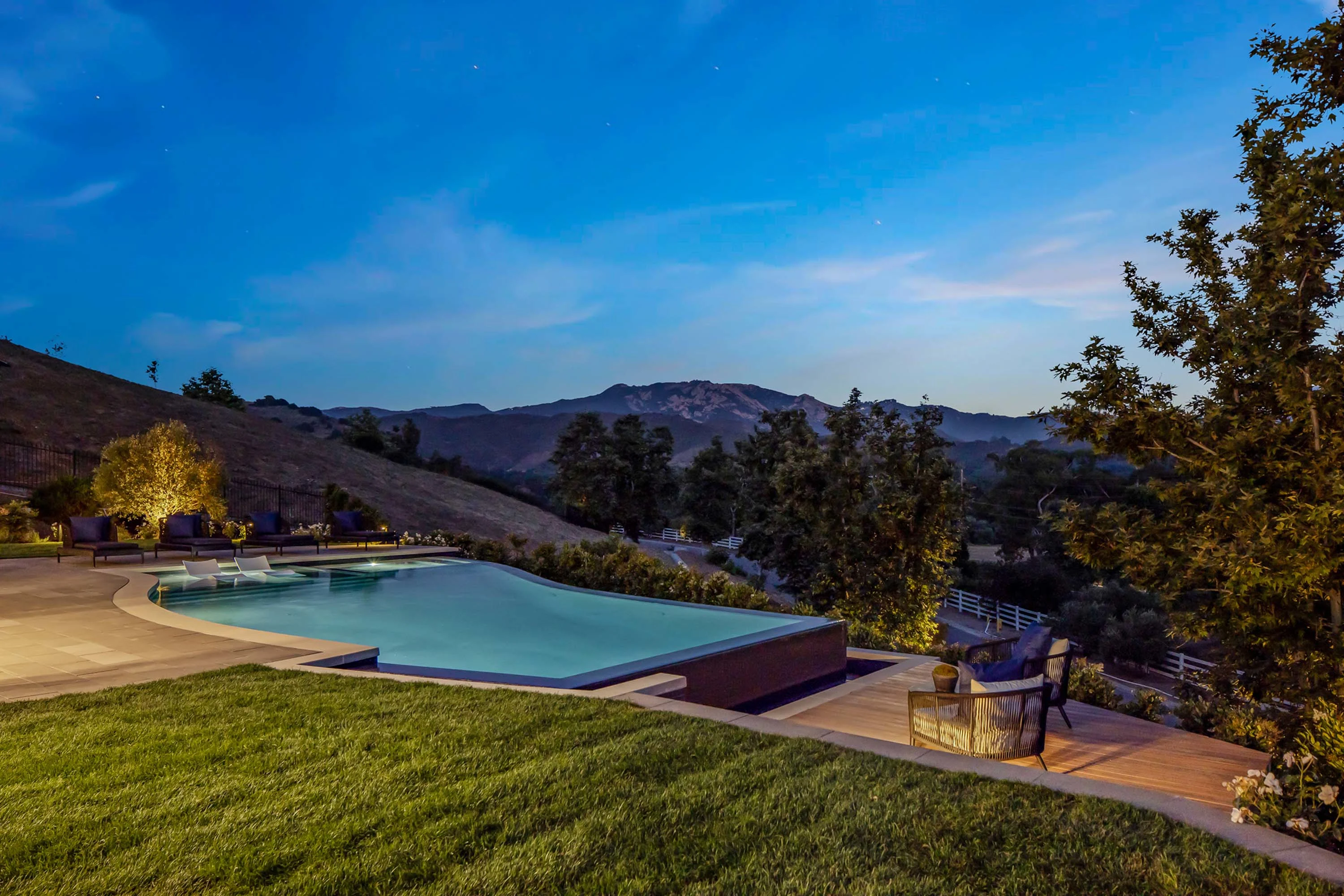 26773 Mulholland Highway, Malibu Valley Estates, Calabasas, California 91302 - 39_-_10_ht3h9w