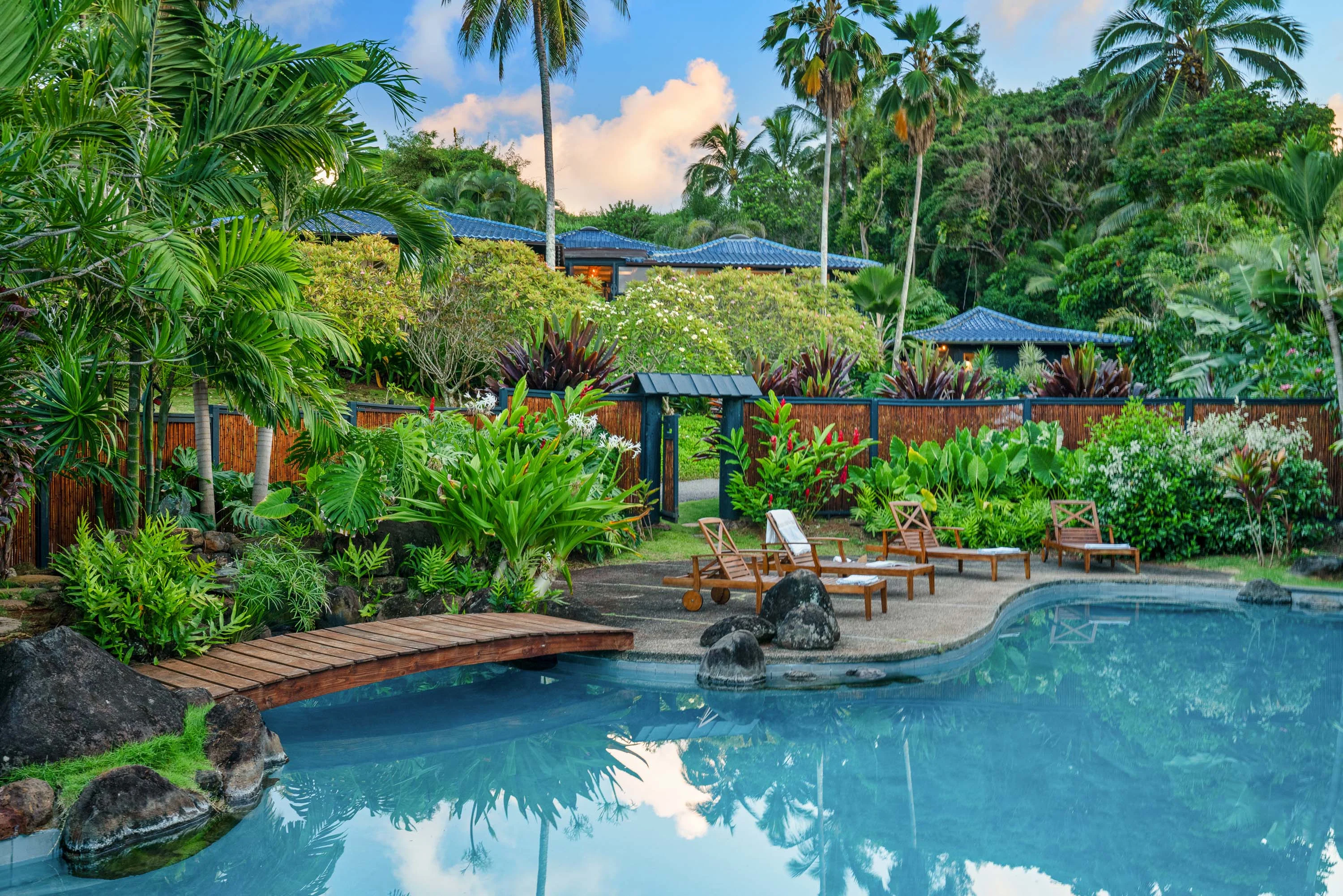 4933 Aliomanu Road, Anahola, Kauai, Hawaii 96703 - 40_-_97-print-Sotheby_s-05625_unkpov