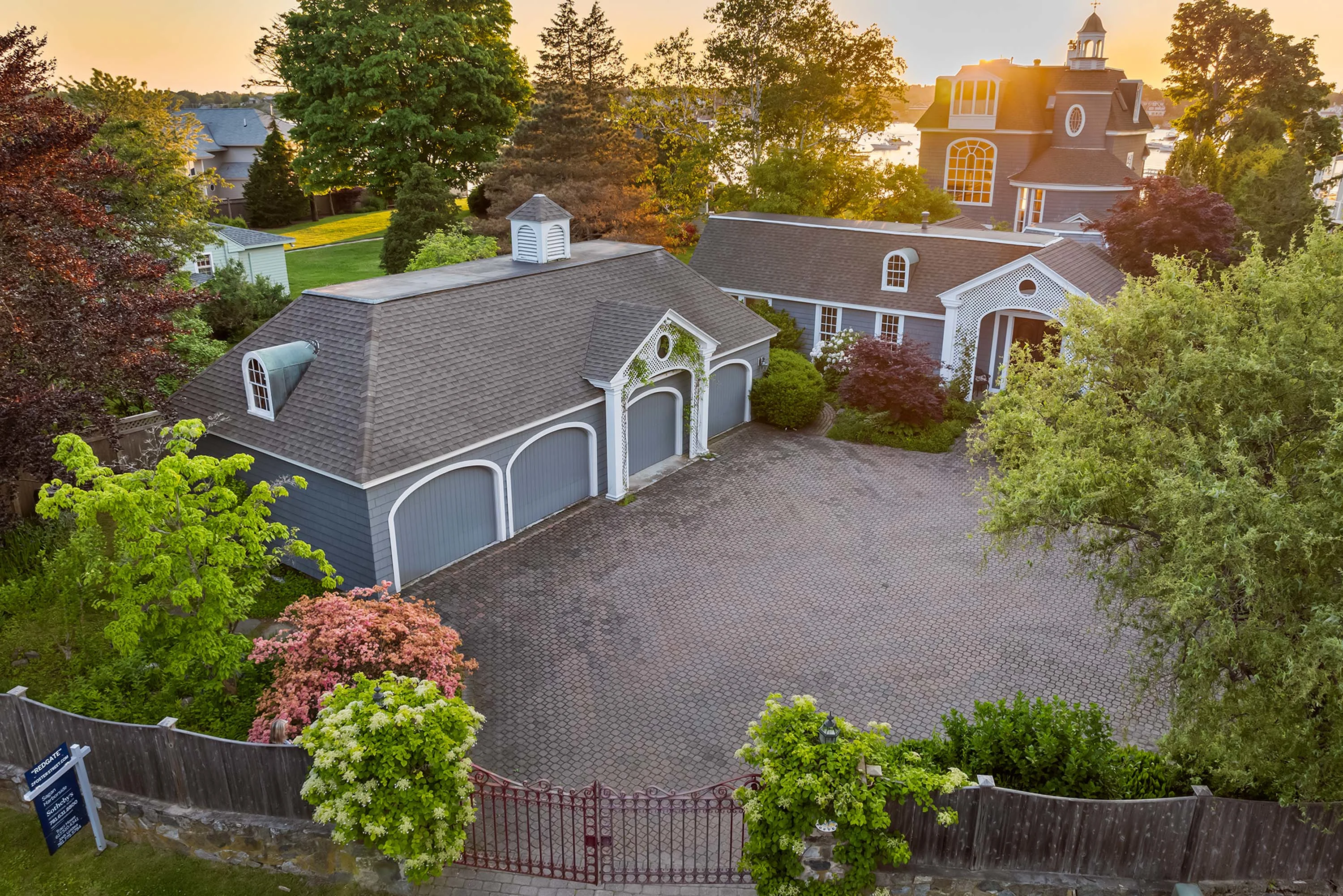 2 Foster Street, Marblehead Neck, North Shore Boston, Massachusetts 01945 - 6_-_2_Foster_St-Marblehead-MA-081_y4hurq